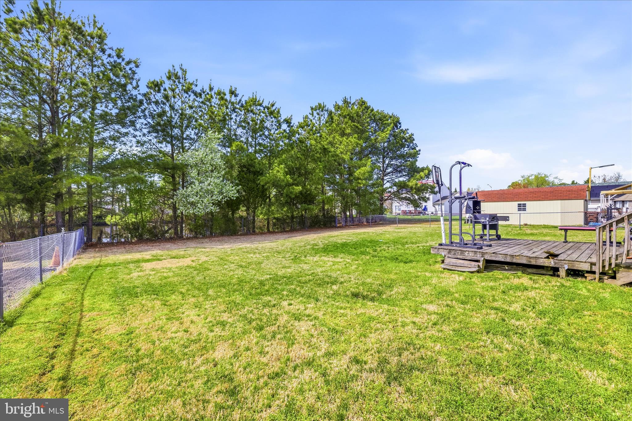 BAYLY CROSSING - Residential