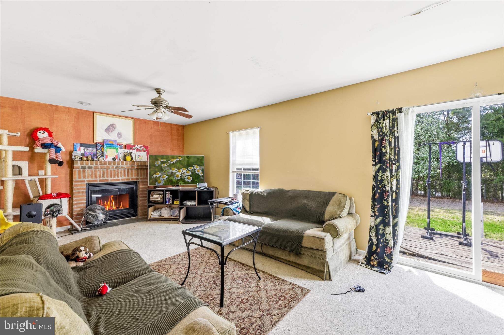 BAYLY CROSSING - Residential