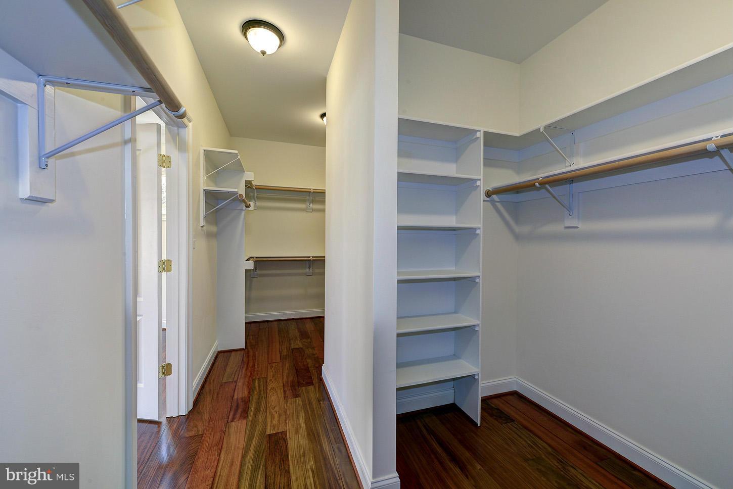 COLUMBIA PINES - Residential