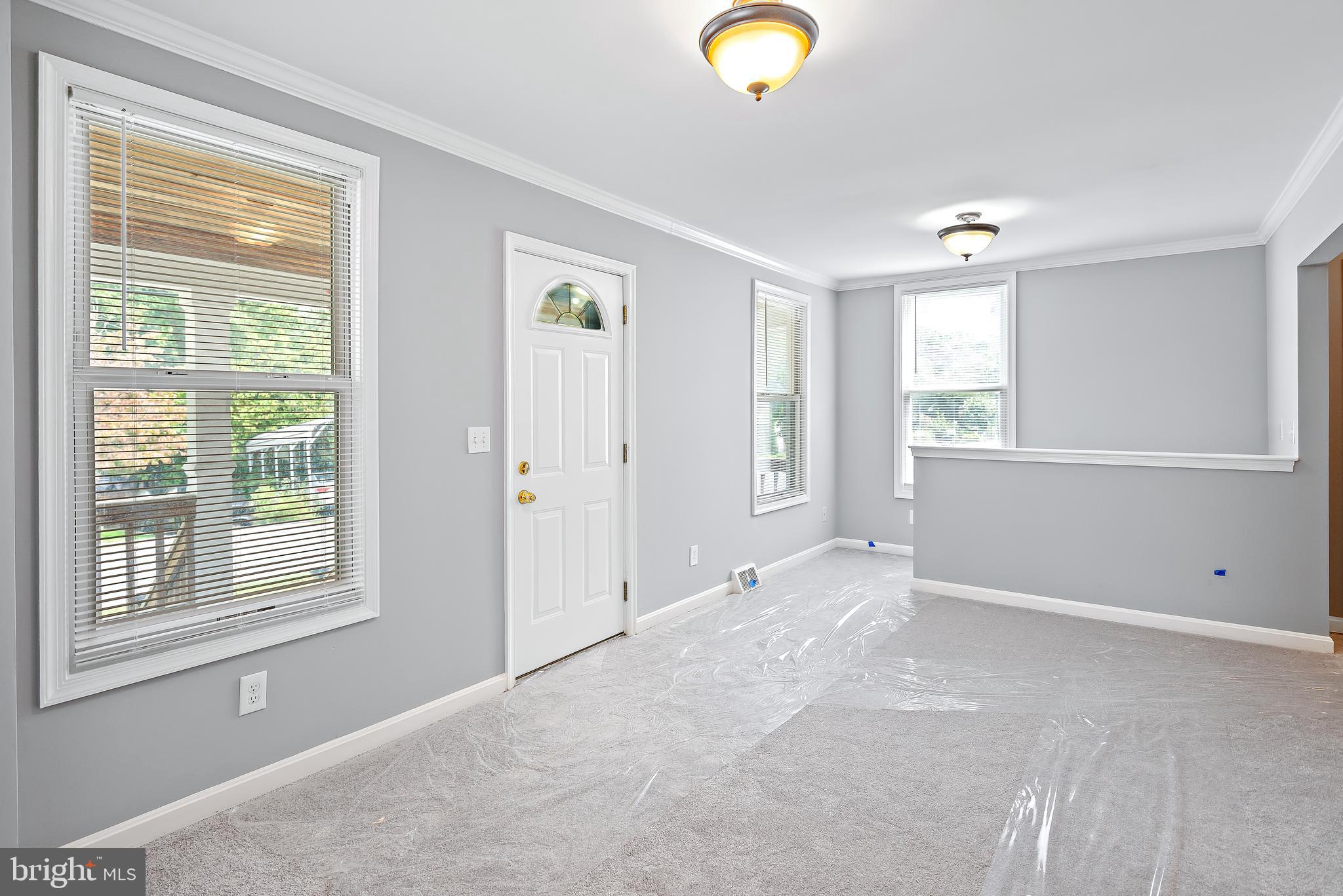 HOLLYWOOD PARK - Residential