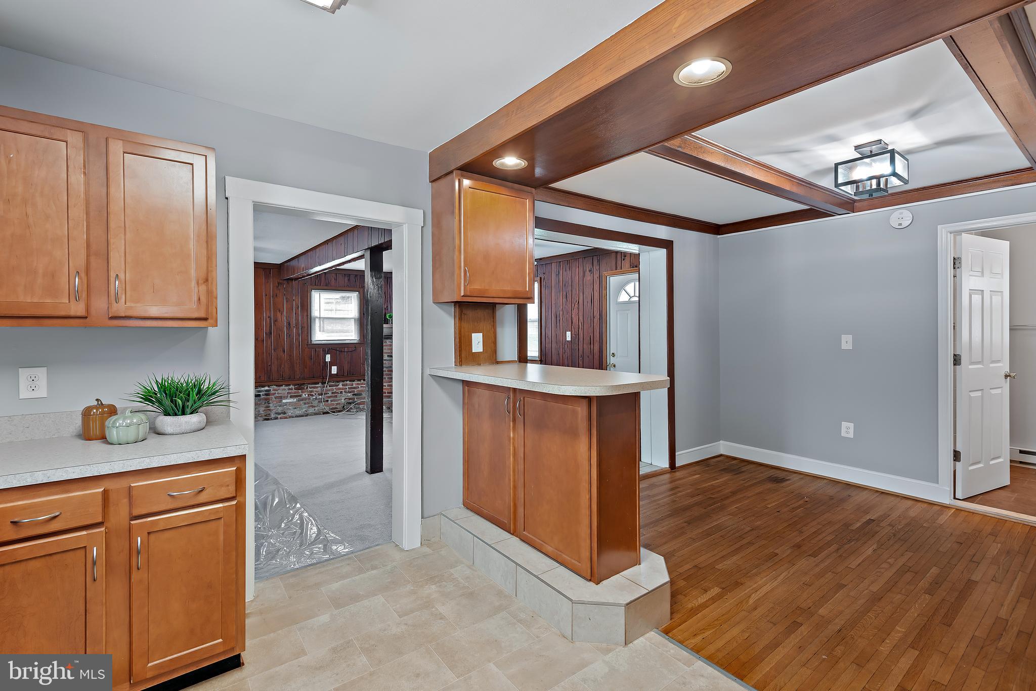 HOLLYWOOD PARK - Residential