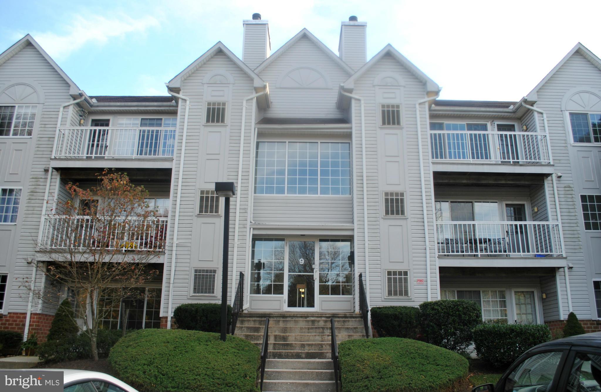 WEXFORD GARDEN - Residential Lease