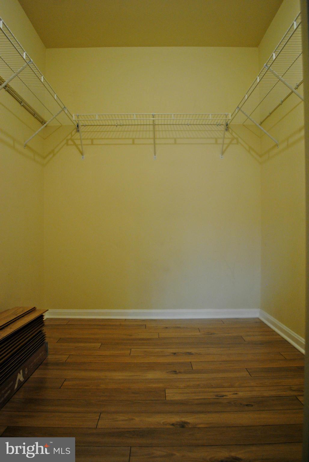 WEXFORD GARDEN - Residential Lease