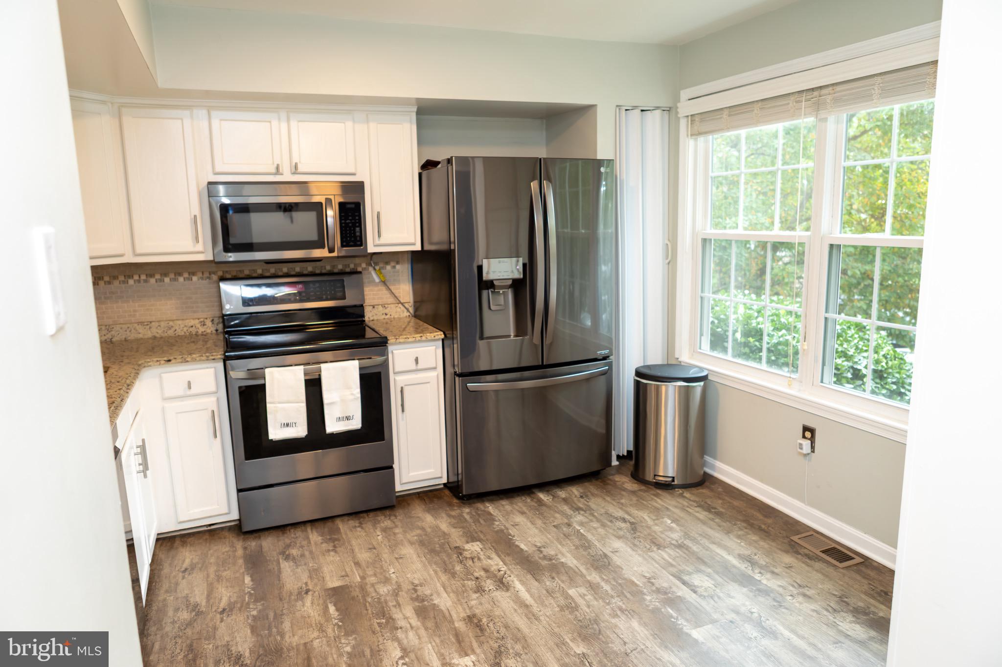 6658 SEAGULL COURT