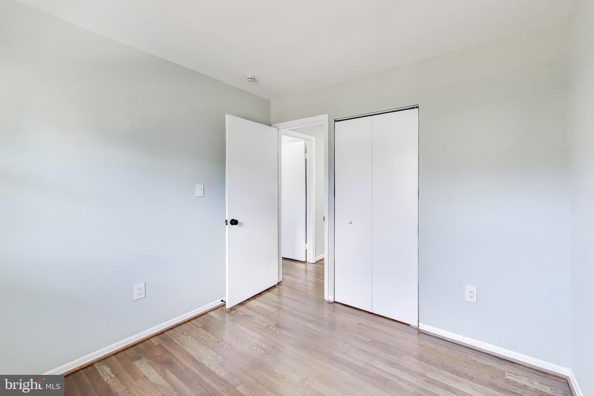 GLENARDEN WOODS - Residential