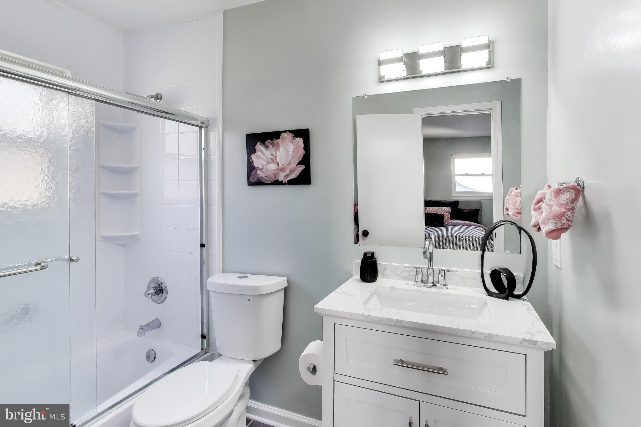 GLENARDEN WOODS - Residential