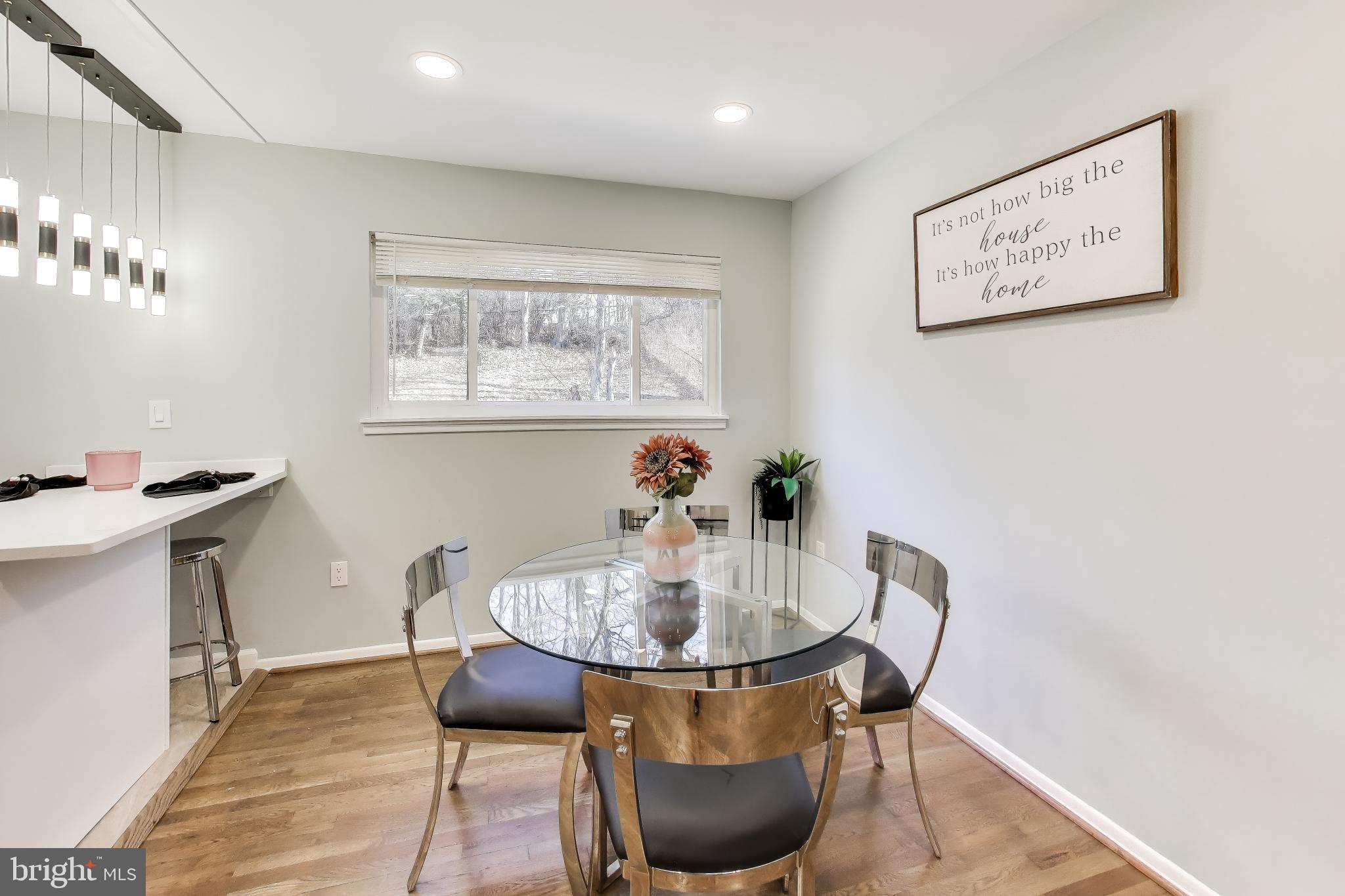 GLENARDEN WOODS - Residential