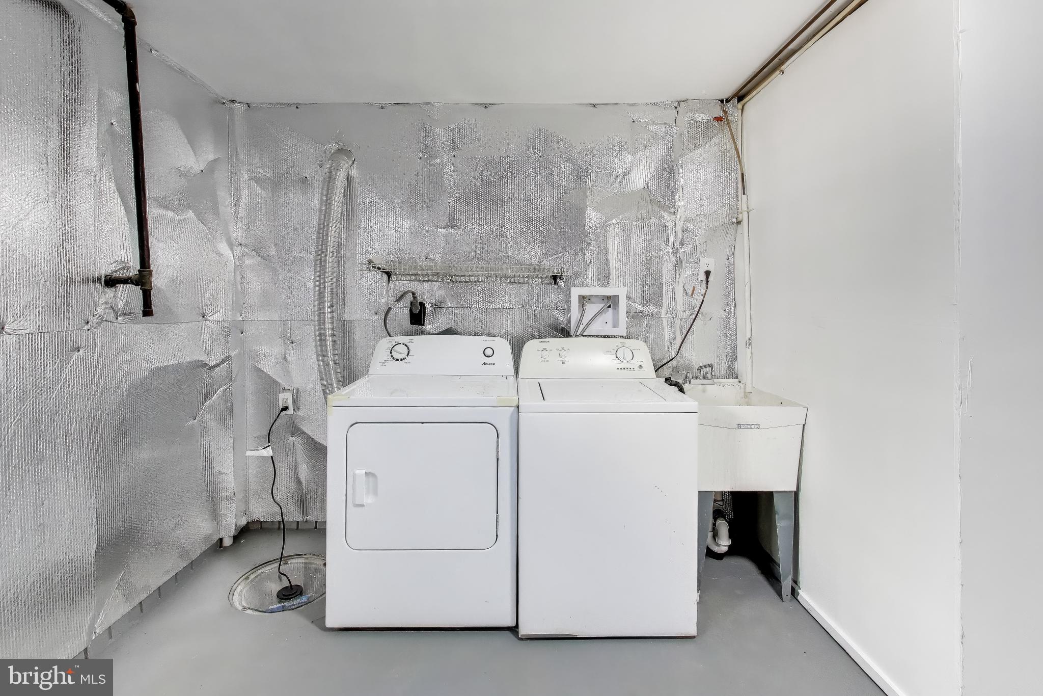 GLENARDEN WOODS - Residential