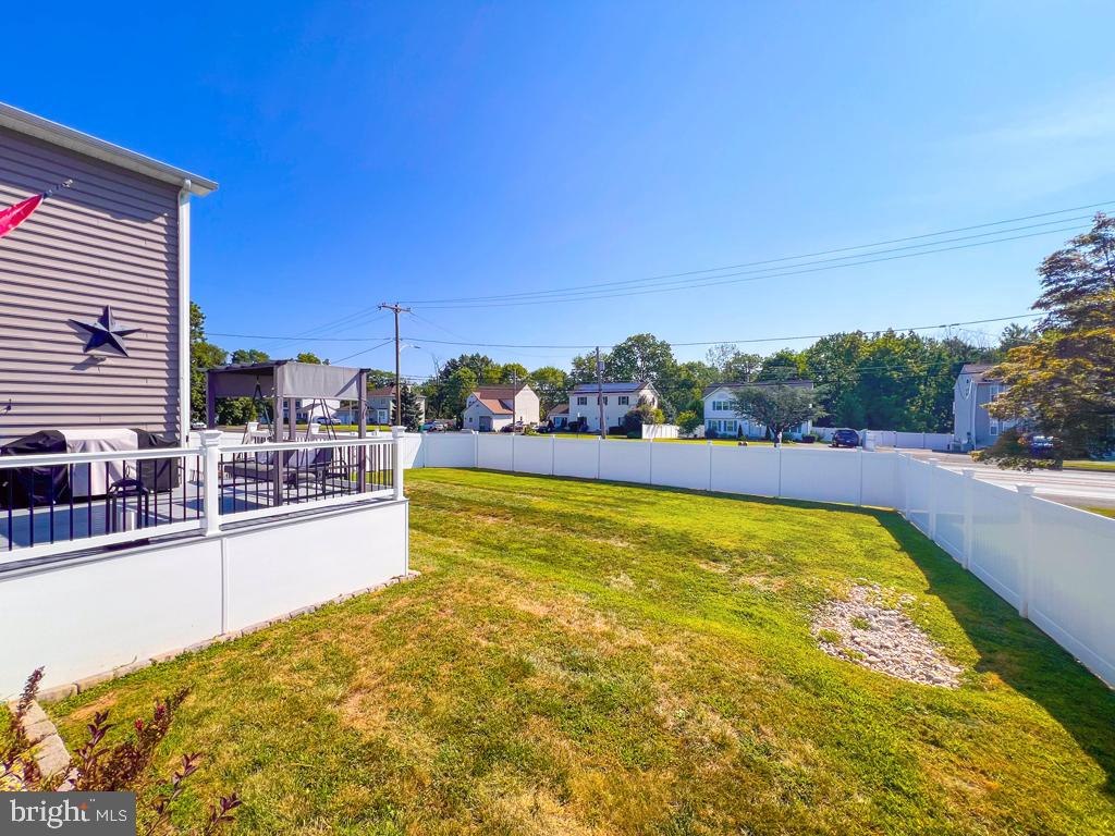 ELMWOOD TERR - Residential