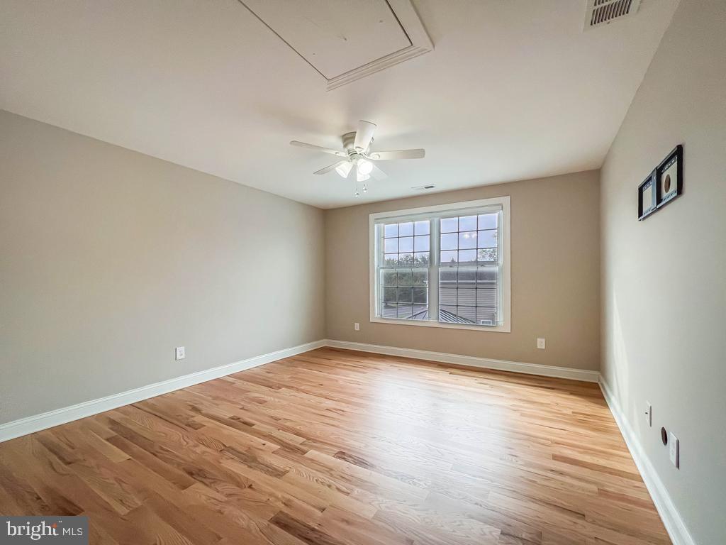 ELMWOOD TERR - Residential