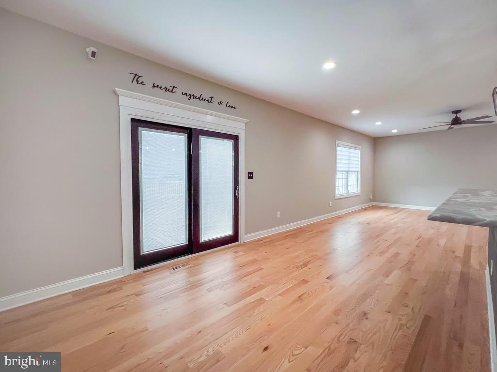 ELMWOOD TERR - Residential