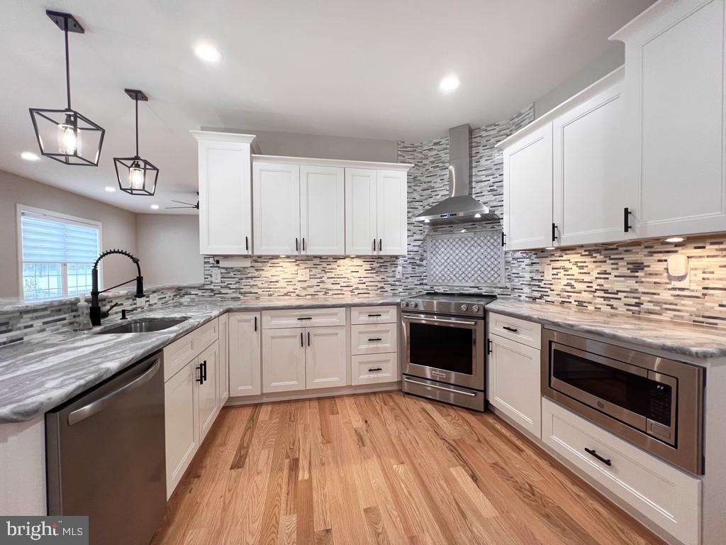 ELMWOOD TERR - Residential