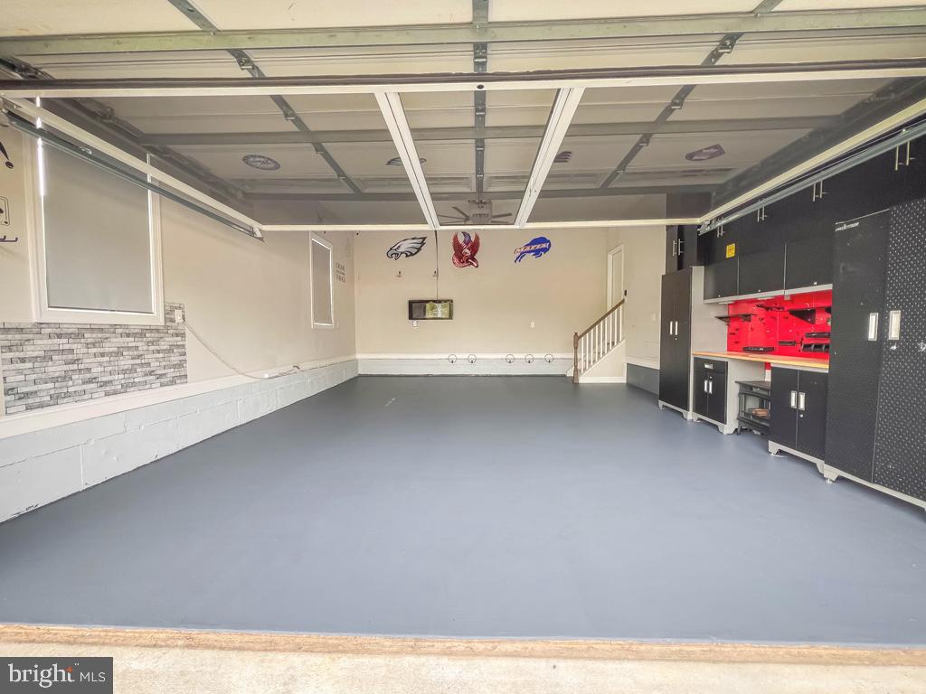 ELMWOOD TERR - Residential