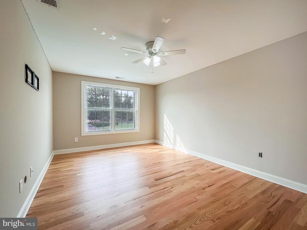 ELMWOOD TERR - Residential