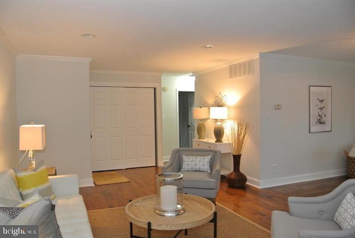 341 HOMELAND SOUTHWAY 2A