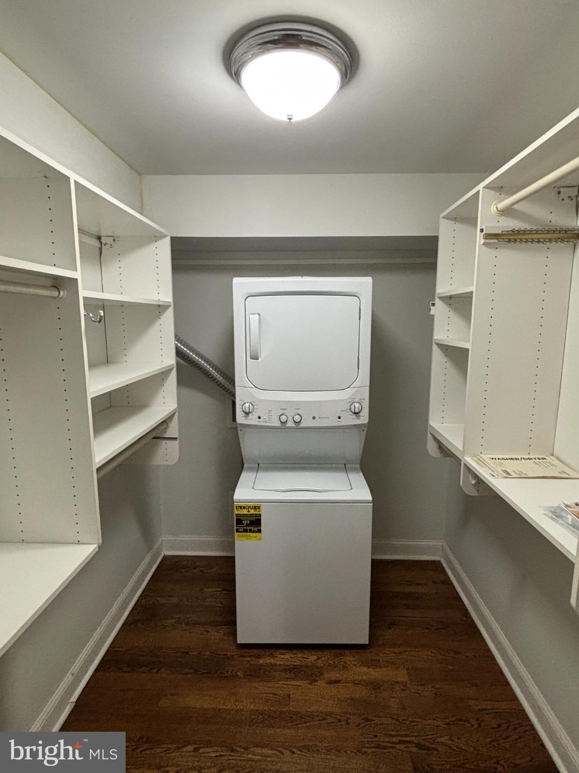 VILLAGES AT HOMELAND WEST - Residential