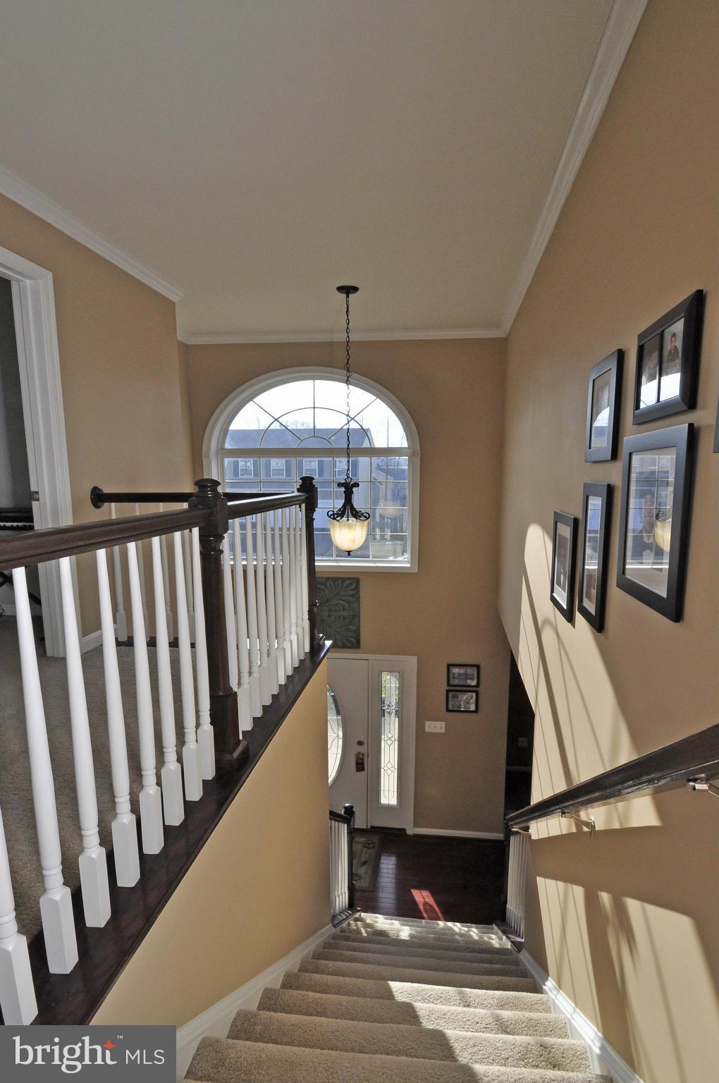 SEASONS LANDING - Residential