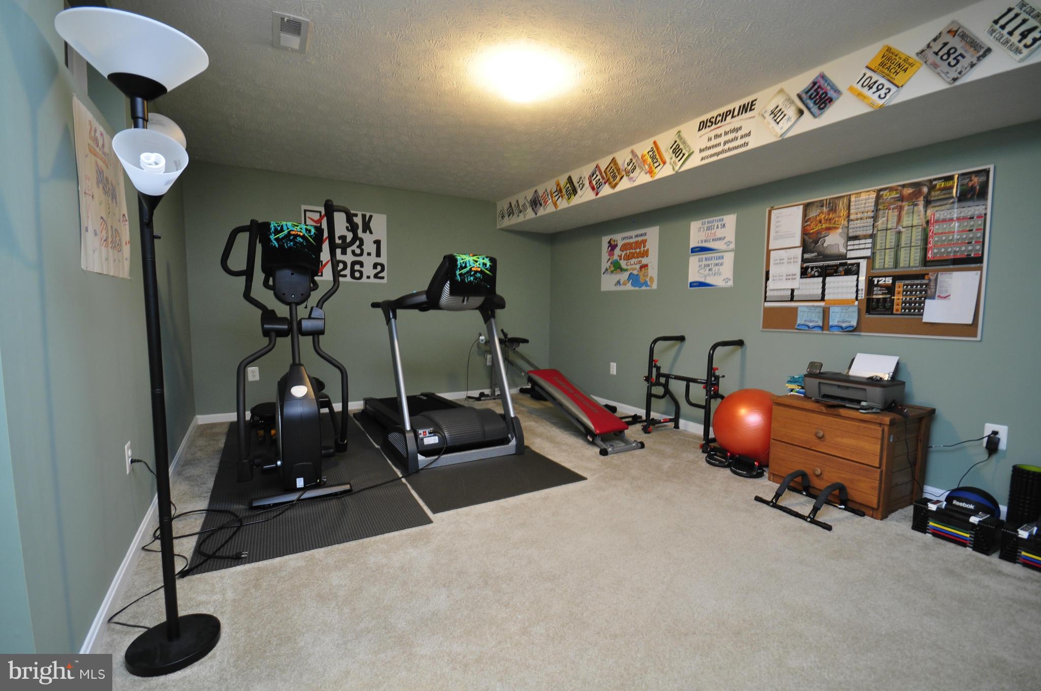 SEASONS LANDING - Residential