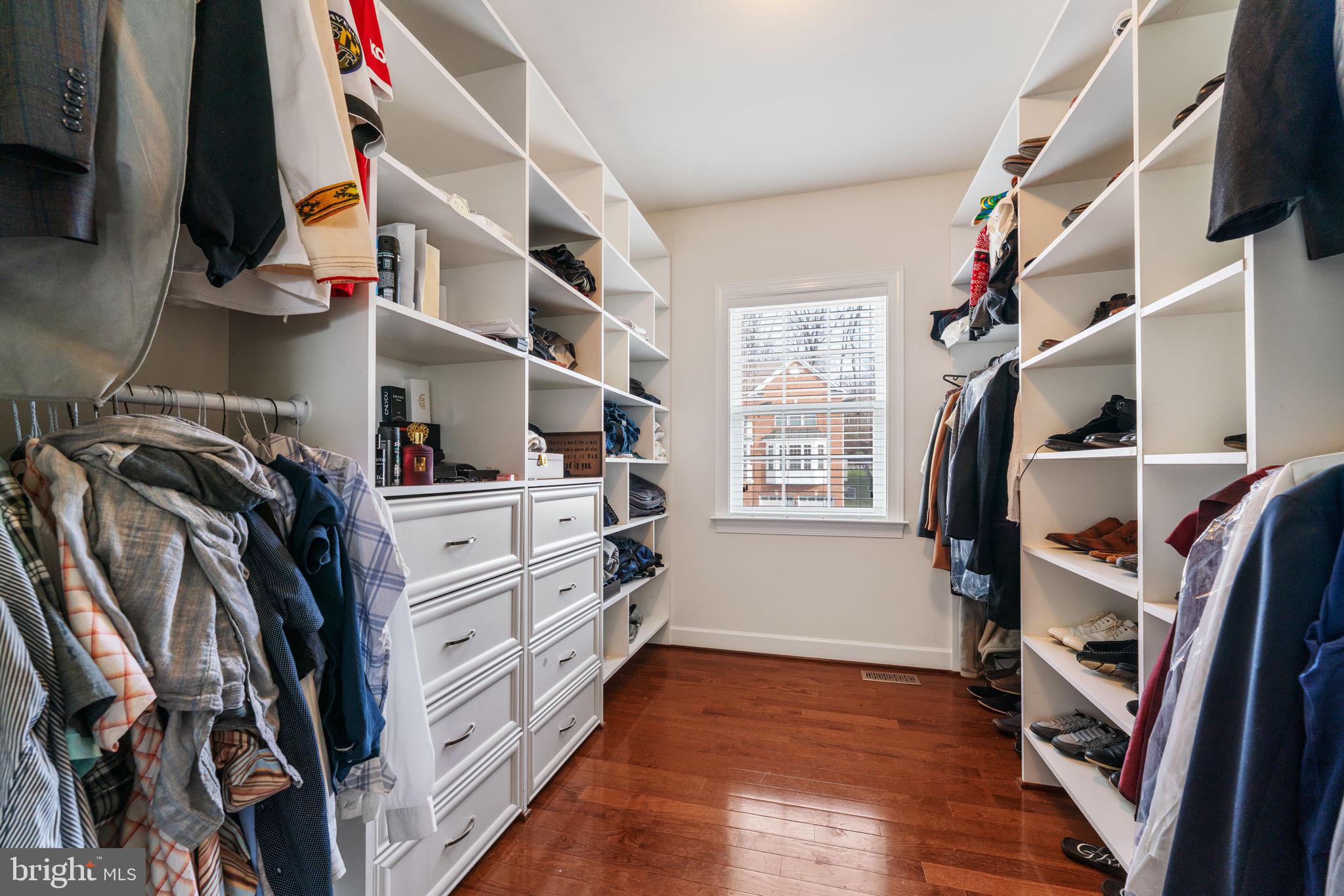 ROSE HILL RESERVE - Residential Lease