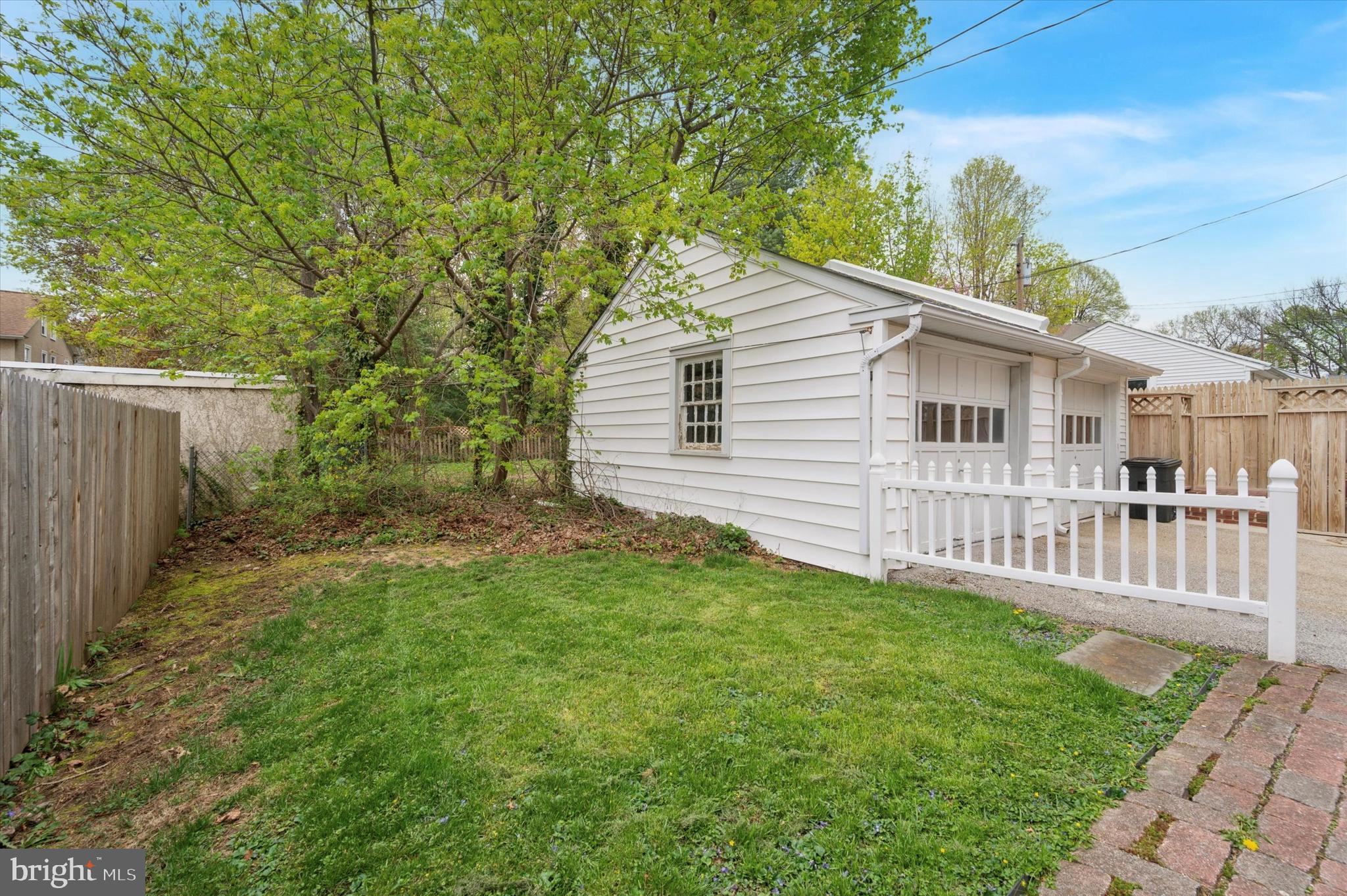 ARDMORE PARK - Residential