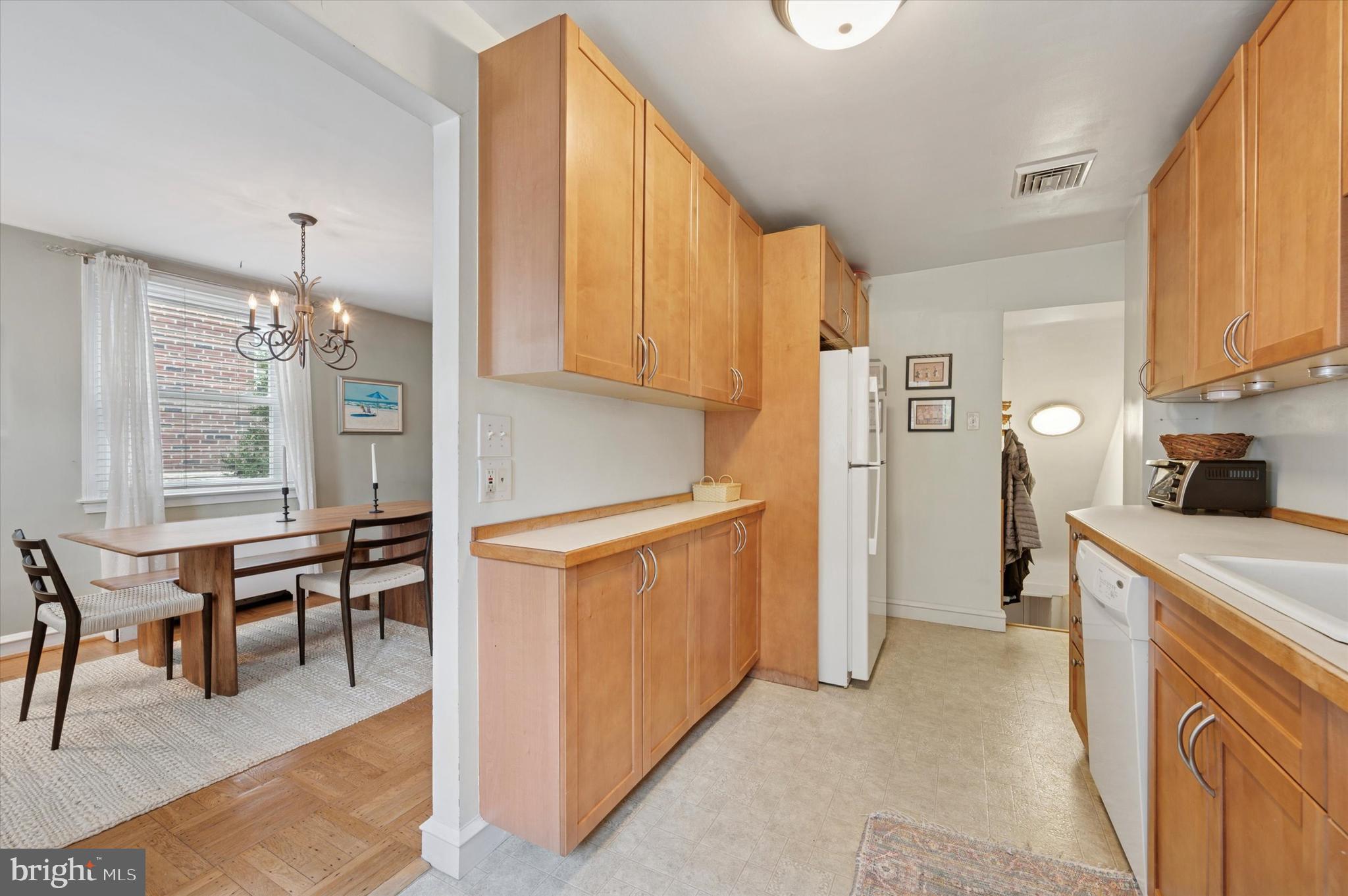 ARDMORE PARK - Residential