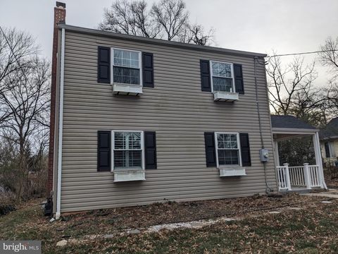 4913 LACKAWANNA STREET COLLEGE PARK MD 20740