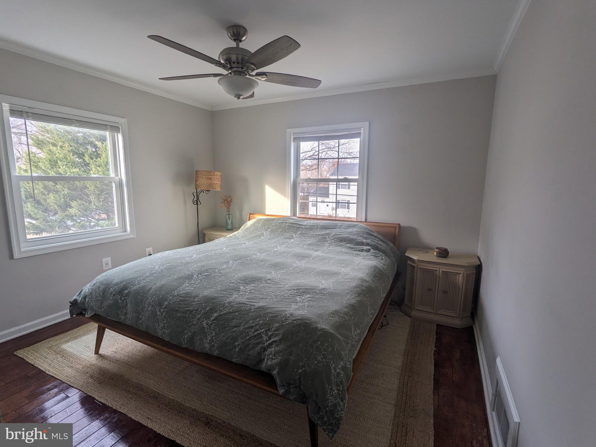 4913 LACKAWANNA STREET