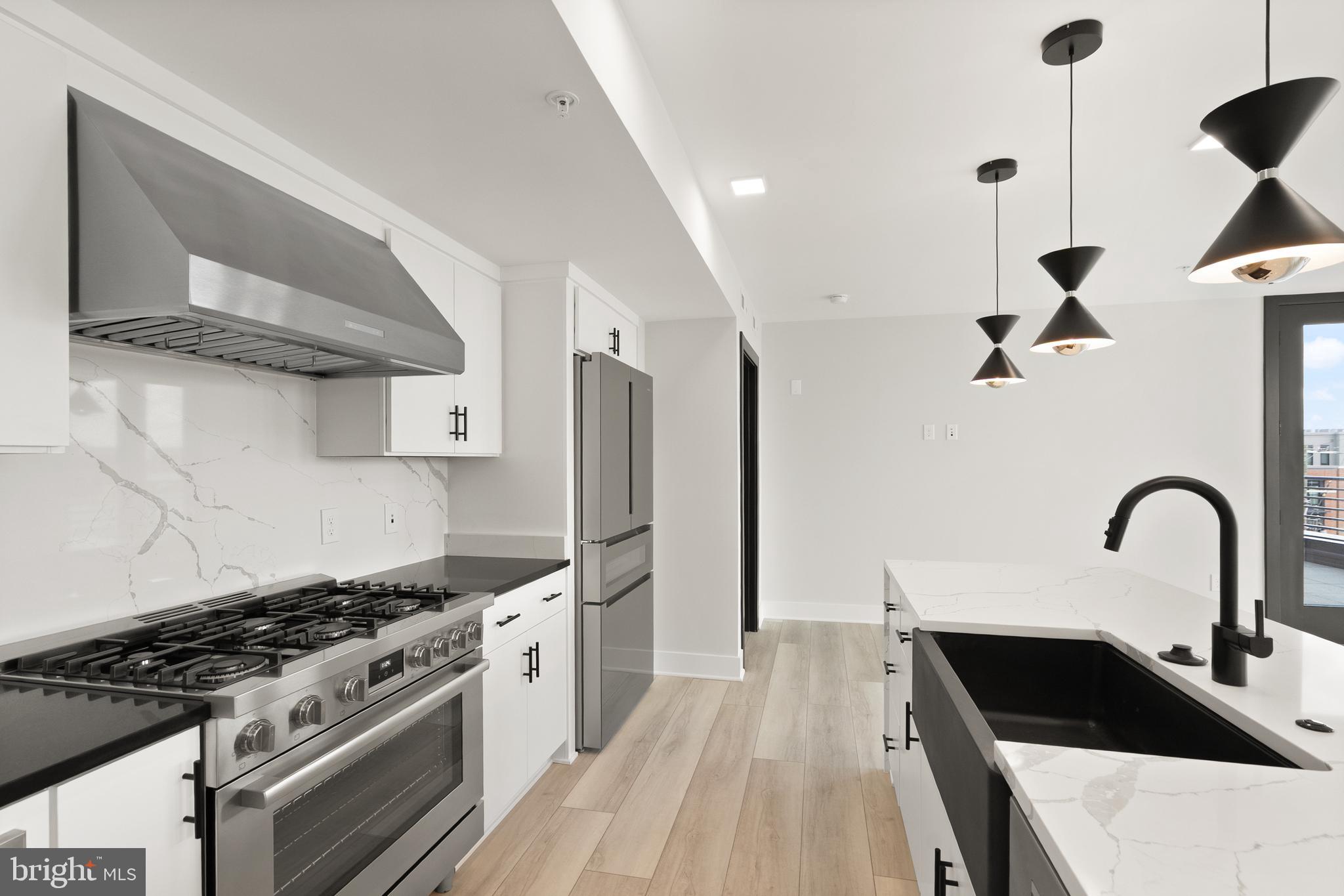 OLD TOWN ALEXANDRIA - Residential Lease