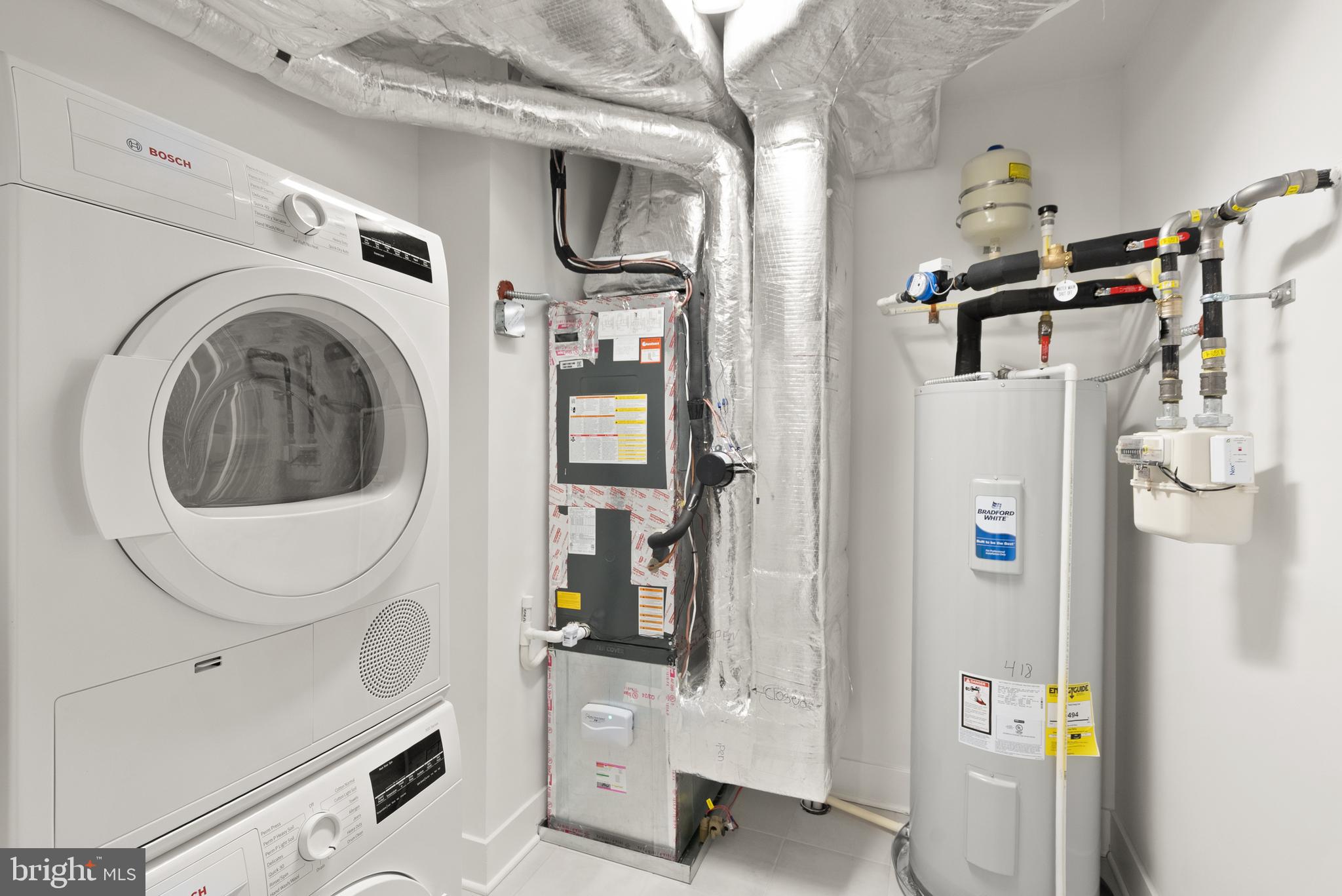 OLD TOWN ALEXANDRIA - Residential Lease