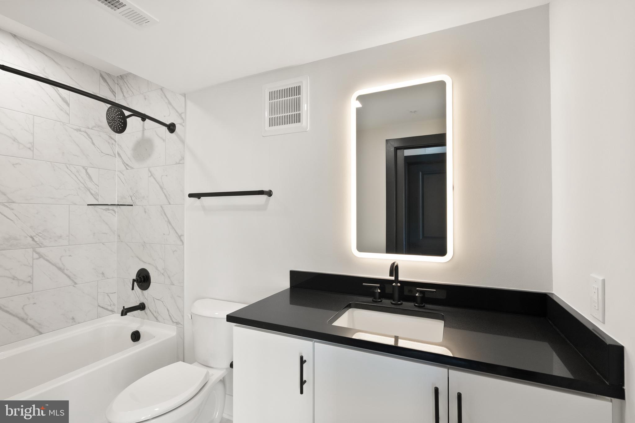 OLD TOWN ALEXANDRIA - Residential Lease