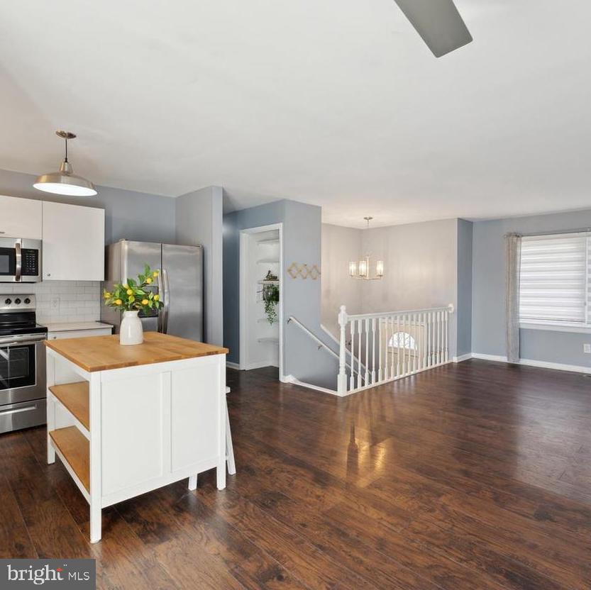 222 GREEN ARBOR DRIVE