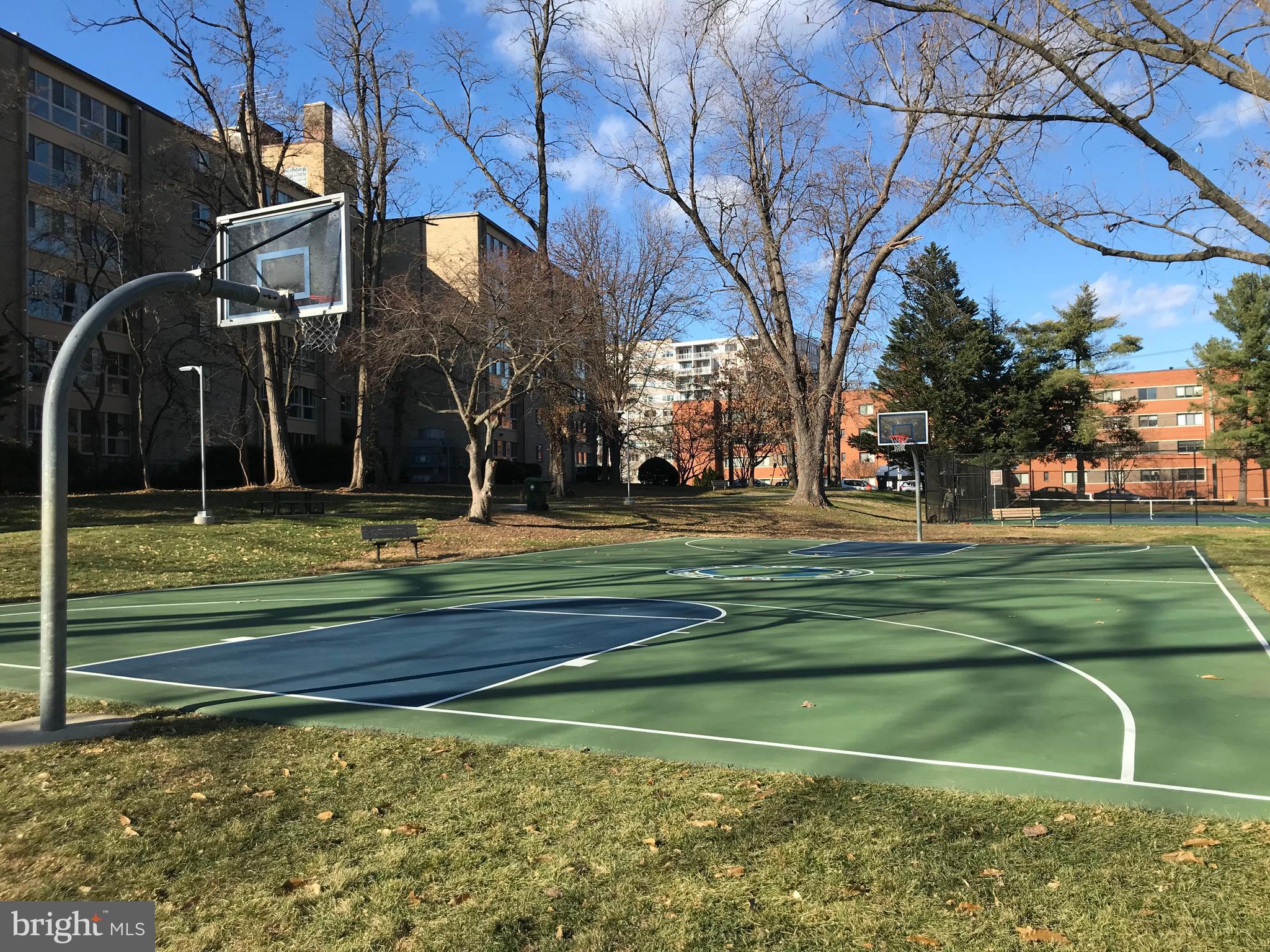 WHITEHALL - Residential