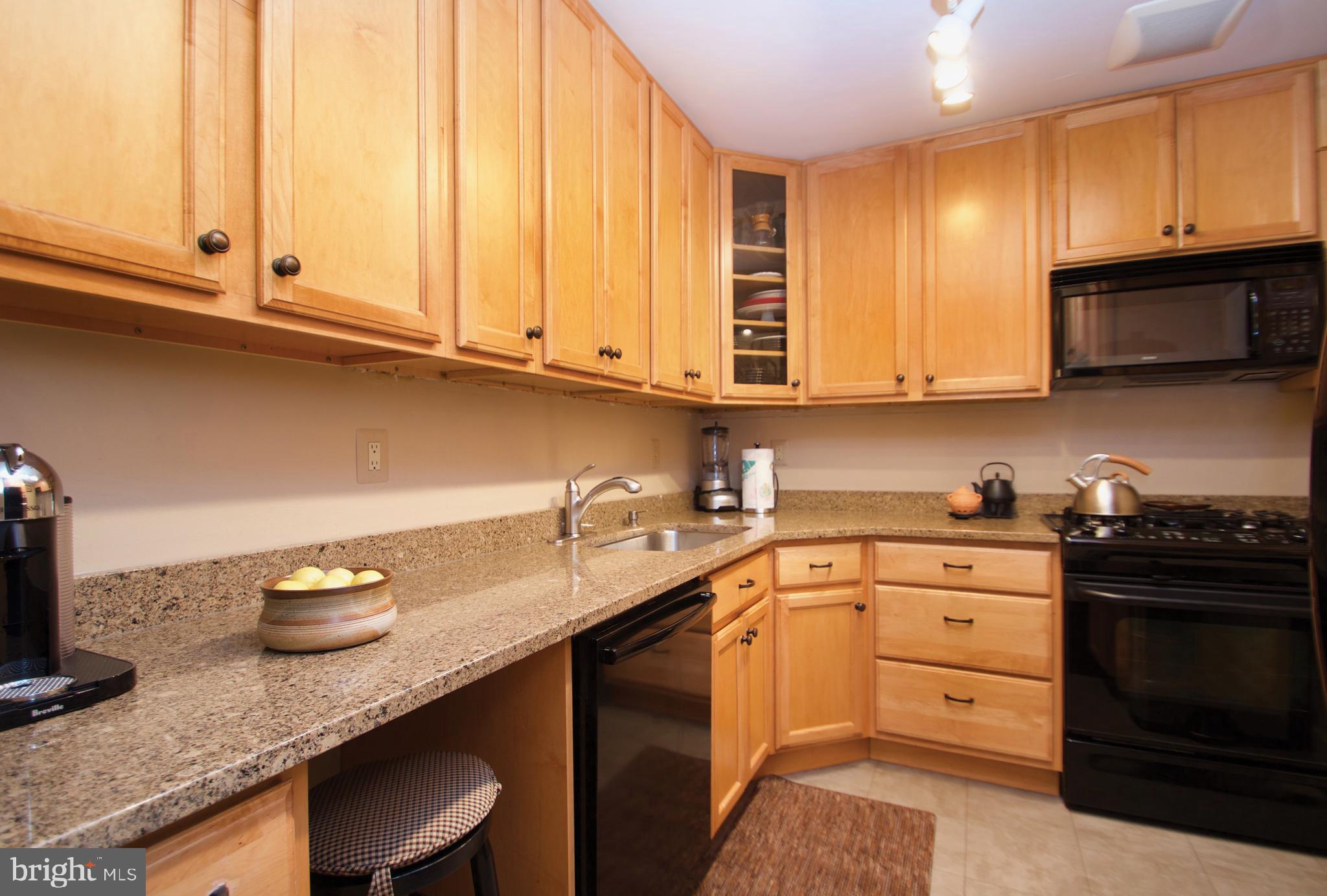 WHITEHALL - Residential