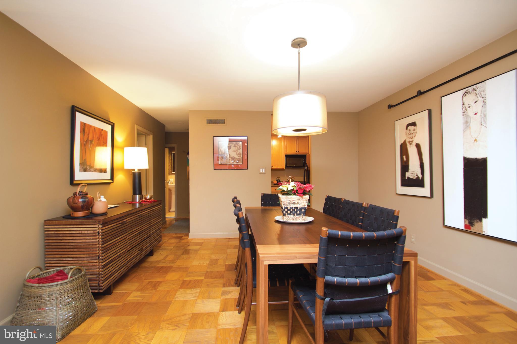 WHITEHALL - Residential