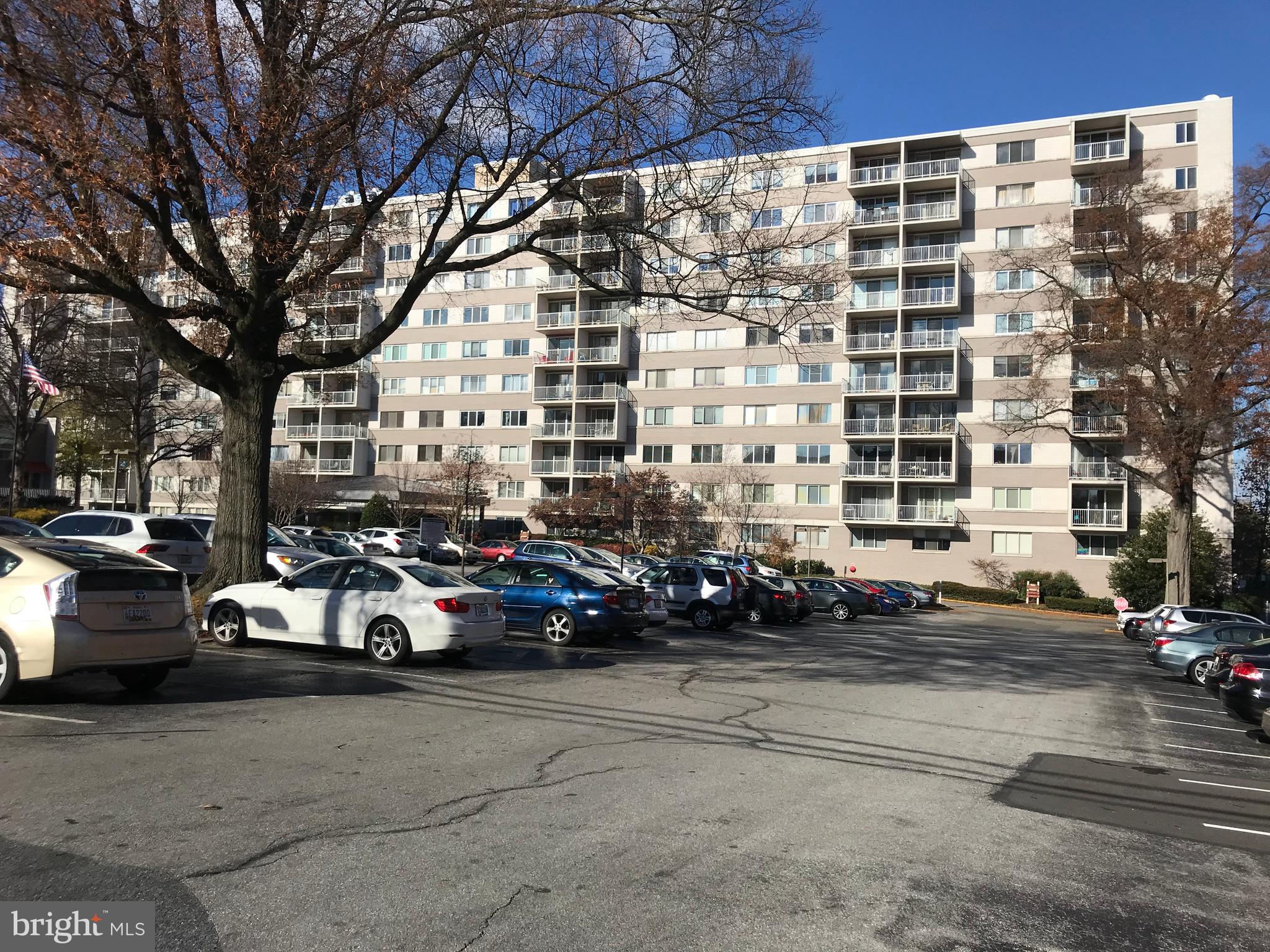 WHITEHALL - Residential