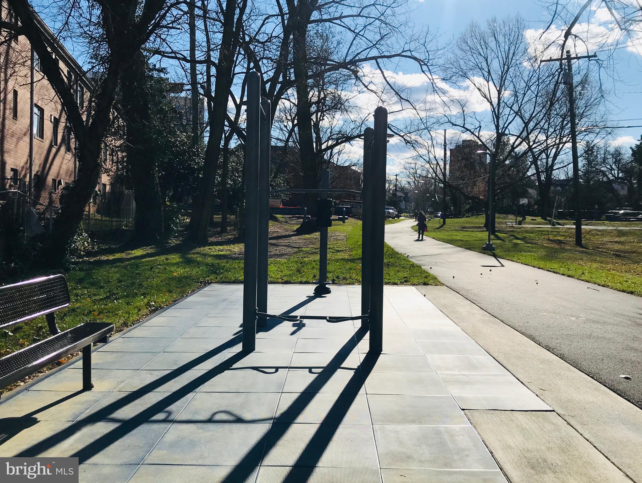 WHITEHALL - Residential