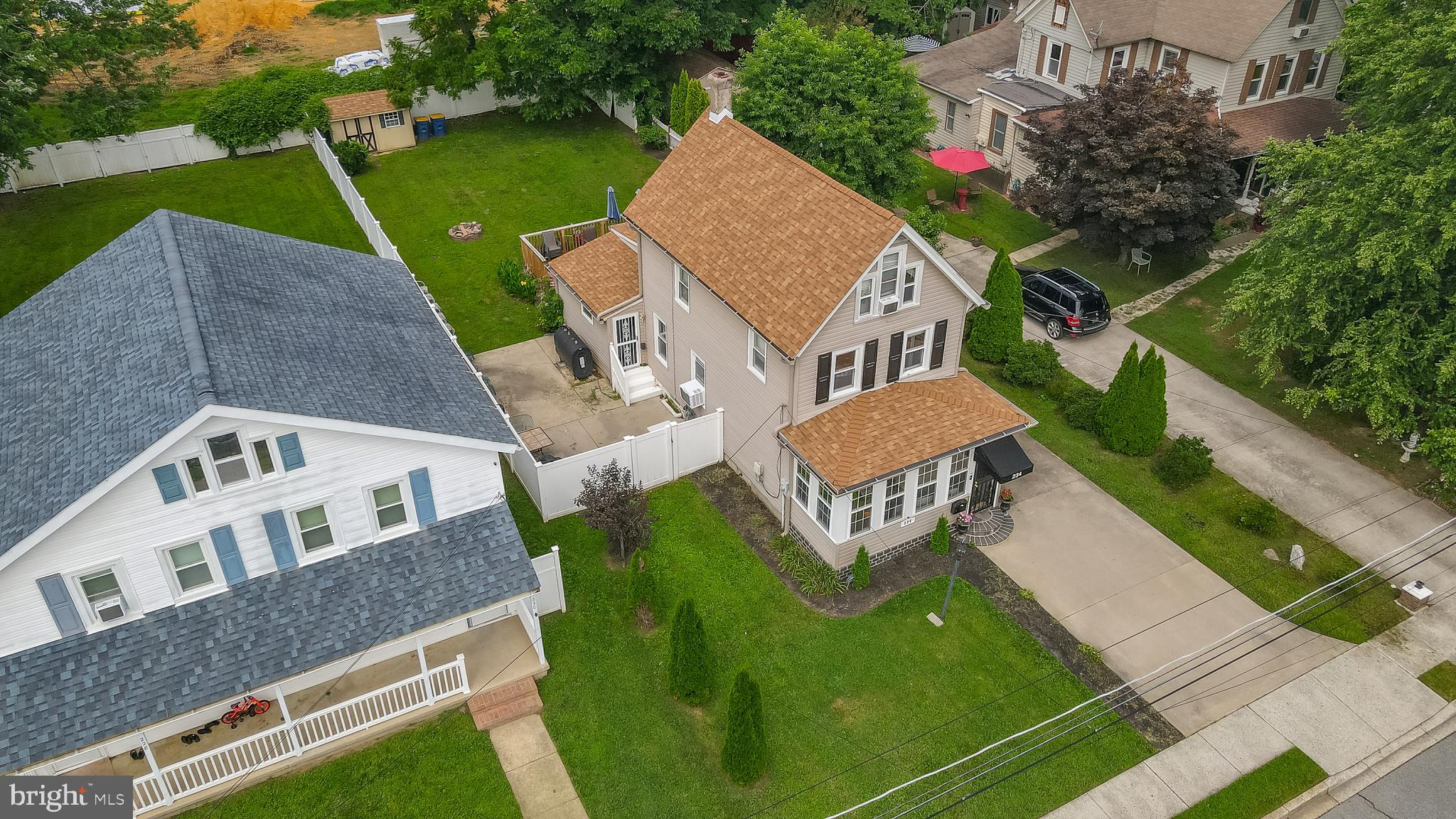 234 N QUEEN STREET