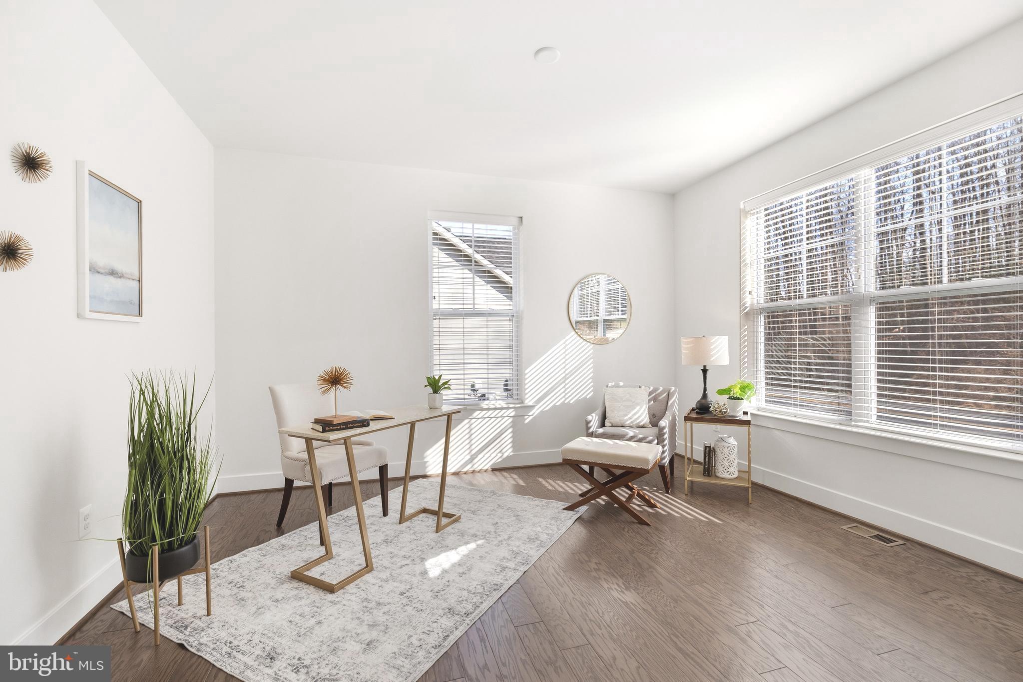 HIGHLAND WOODS - Residential