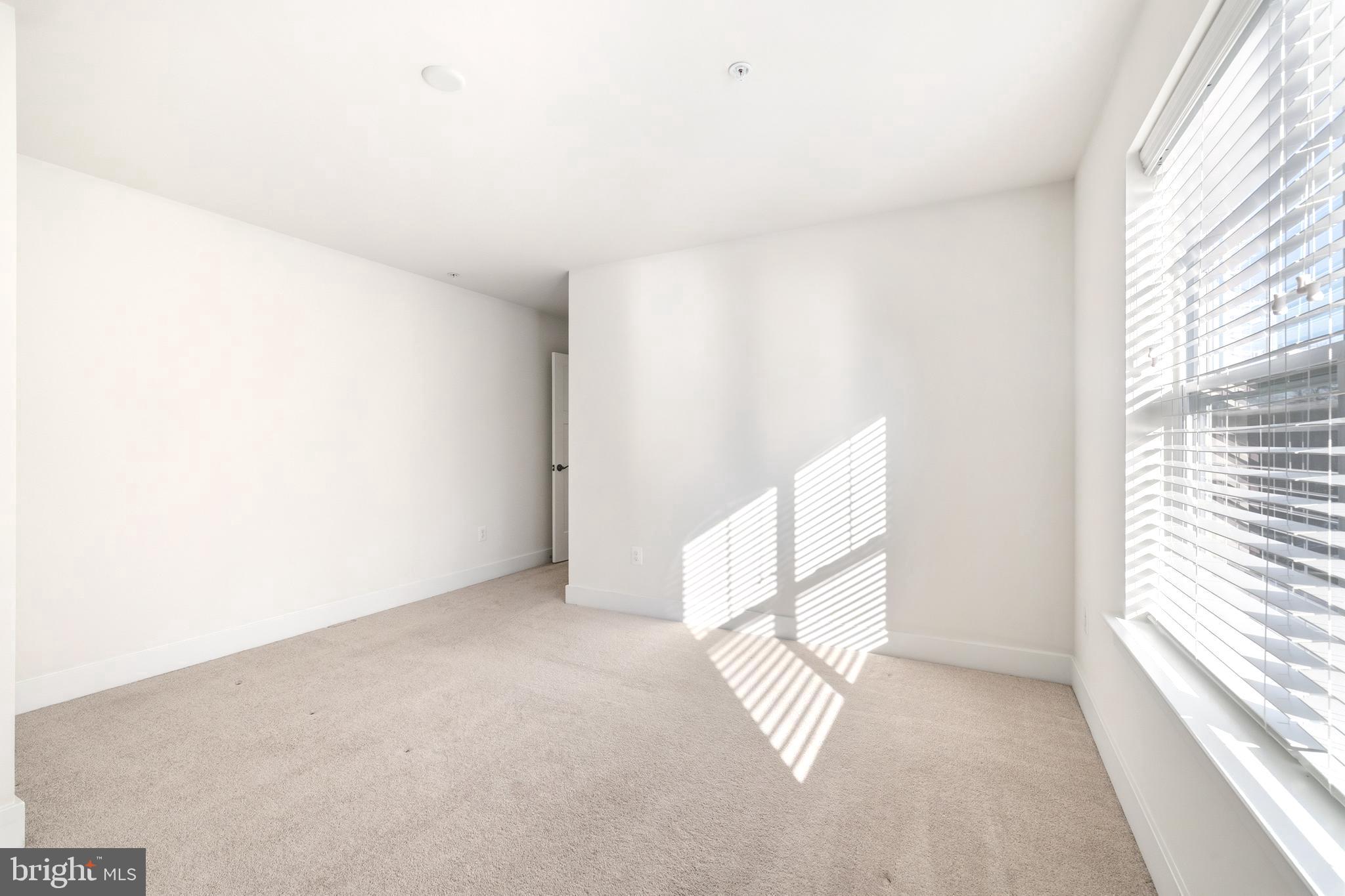 HIGHLAND WOODS - Residential