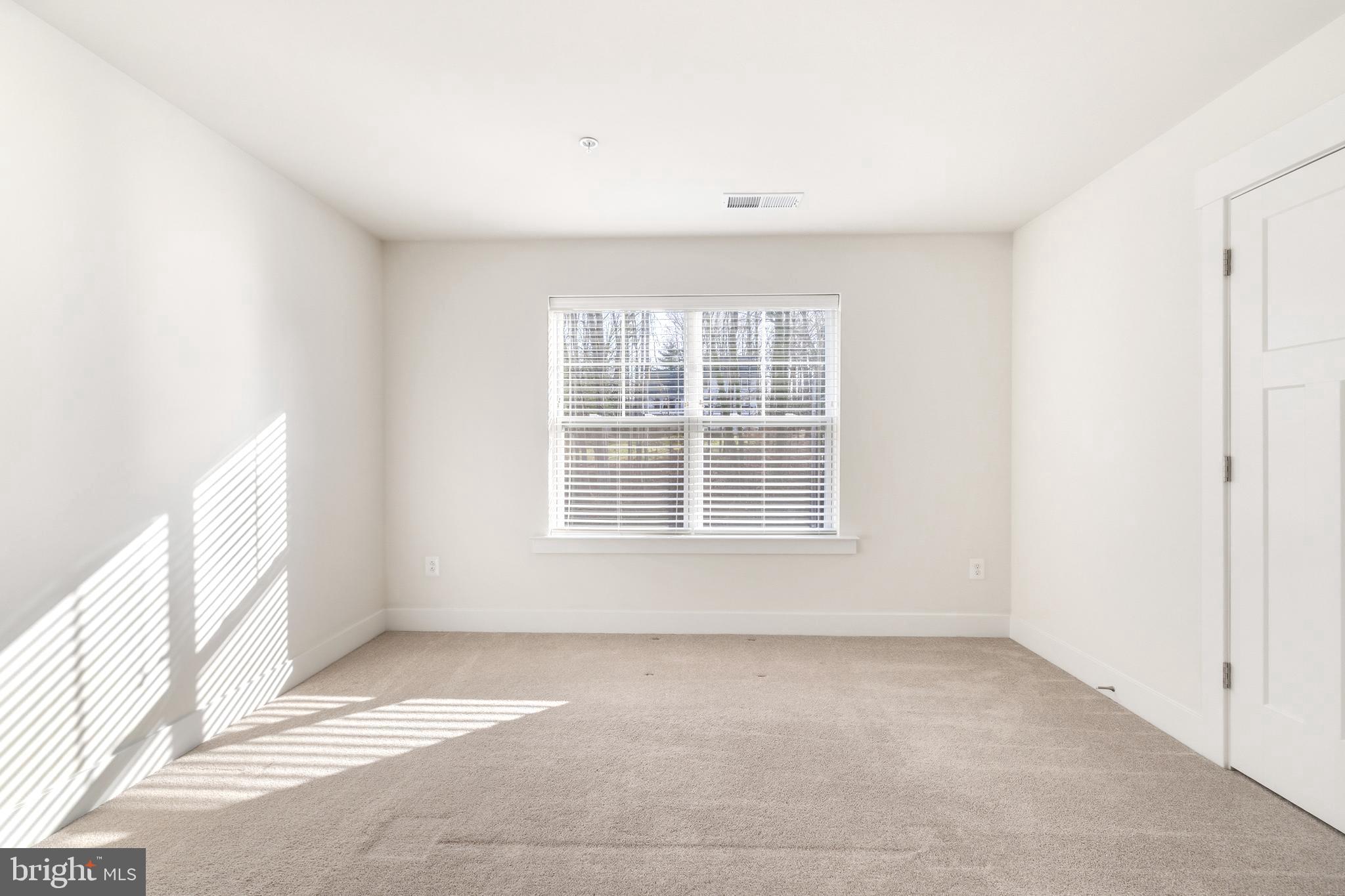 HIGHLAND WOODS - Residential