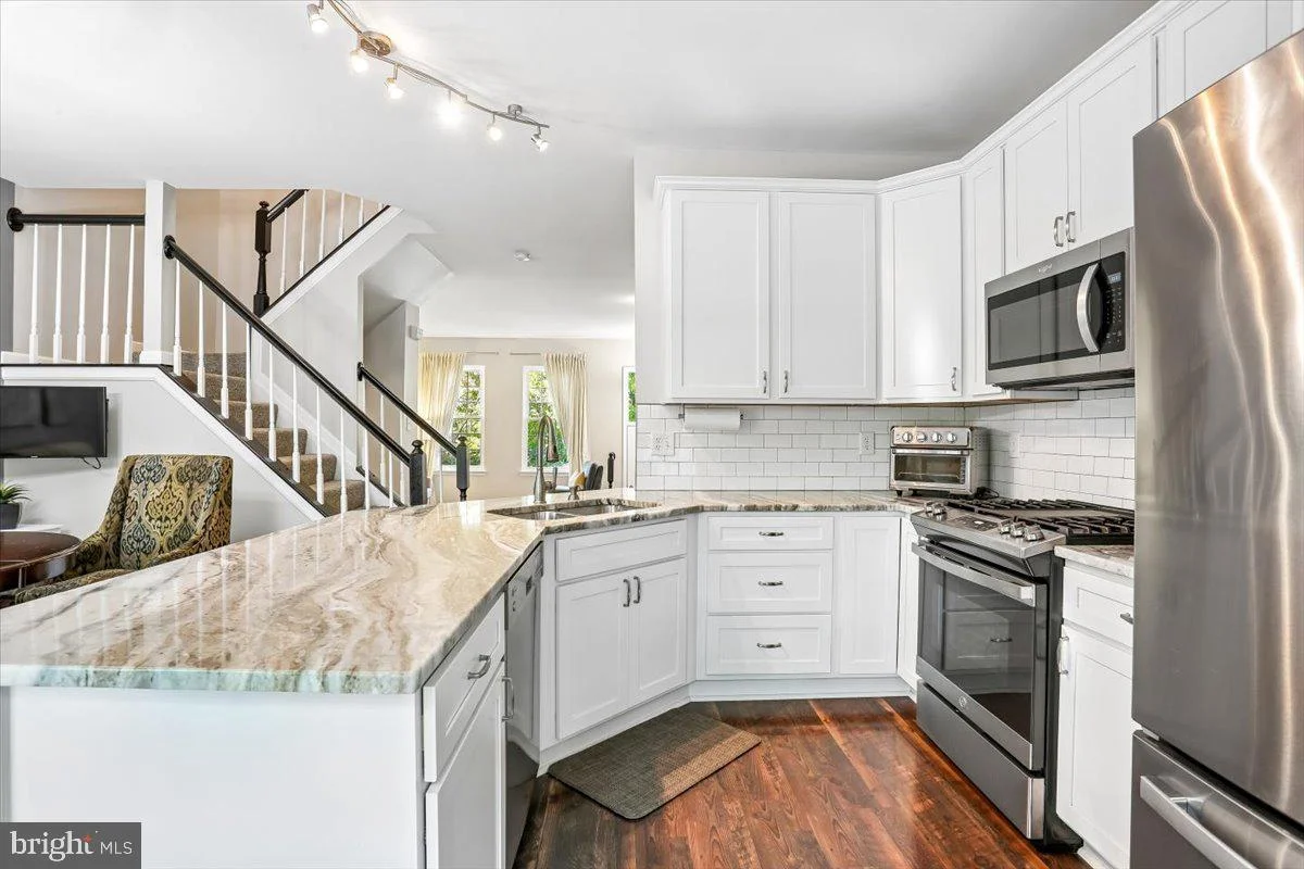 12029 Edgemere Circle