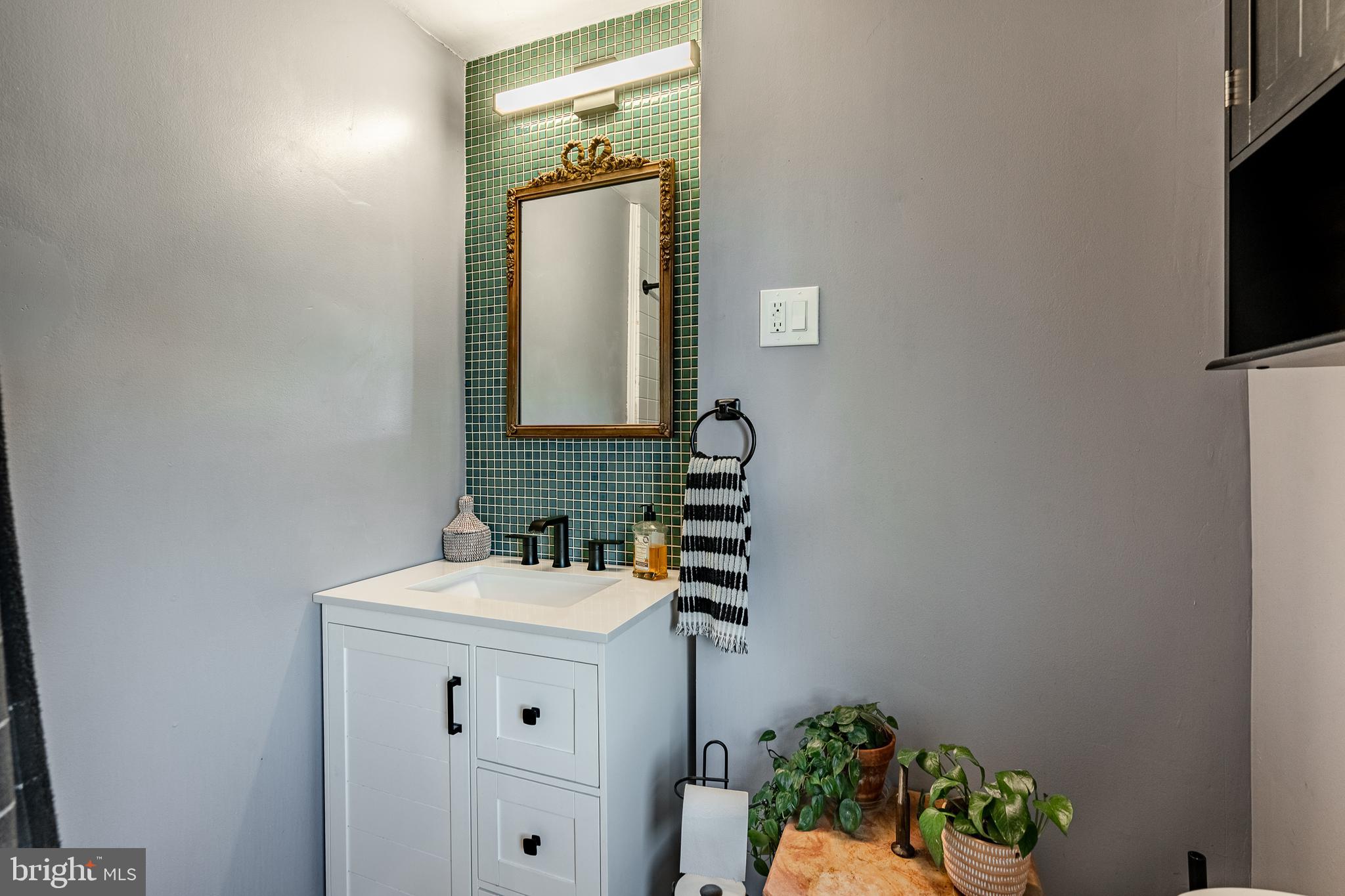 COLD POINT - Residential