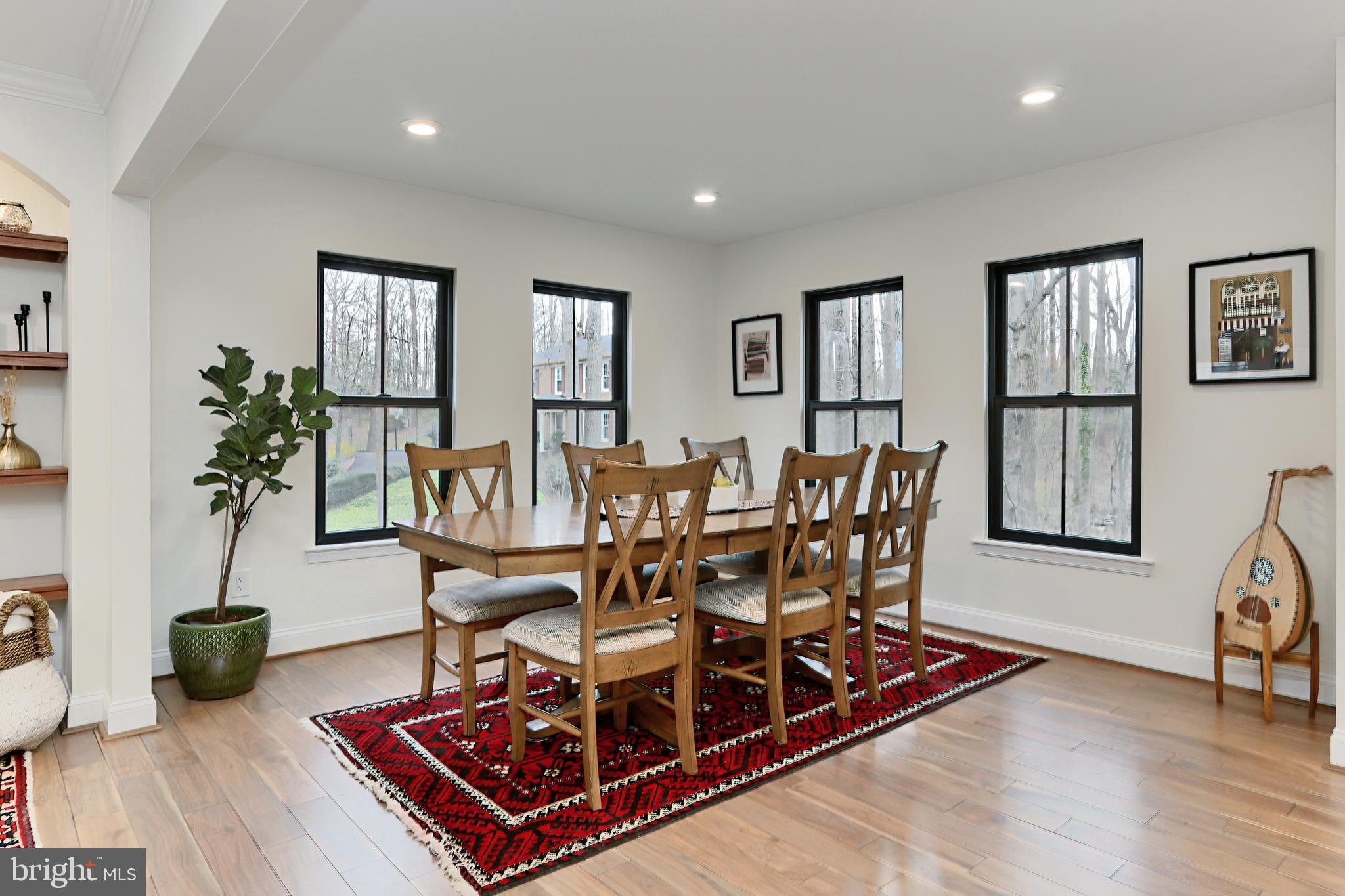 FAIRFAX STATION - Residential