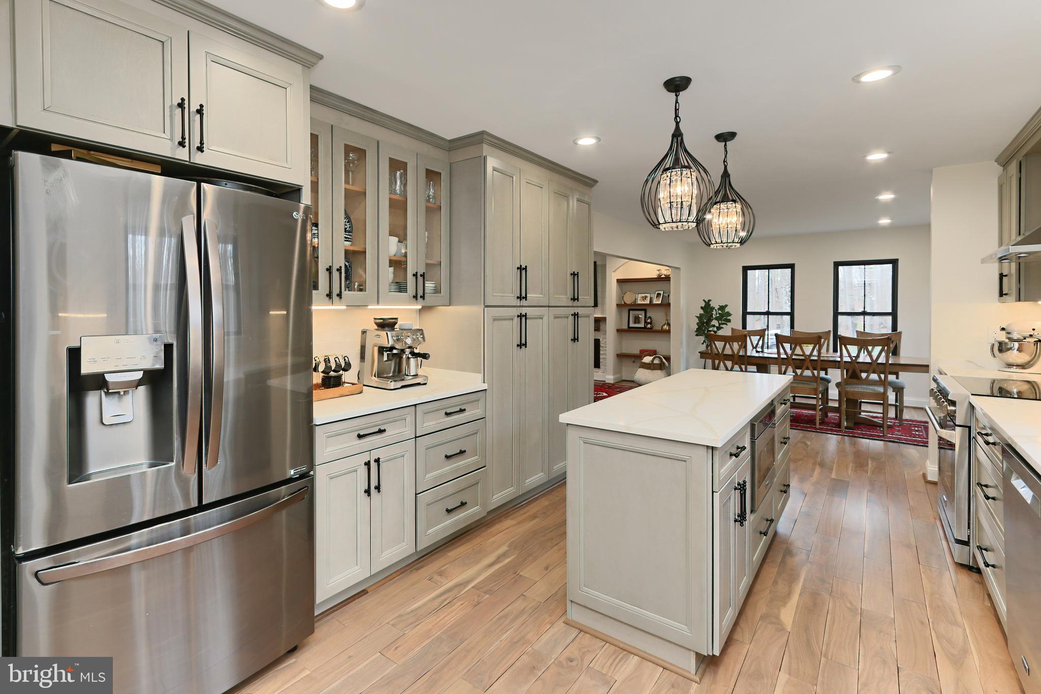 FAIRFAX STATION - Residential