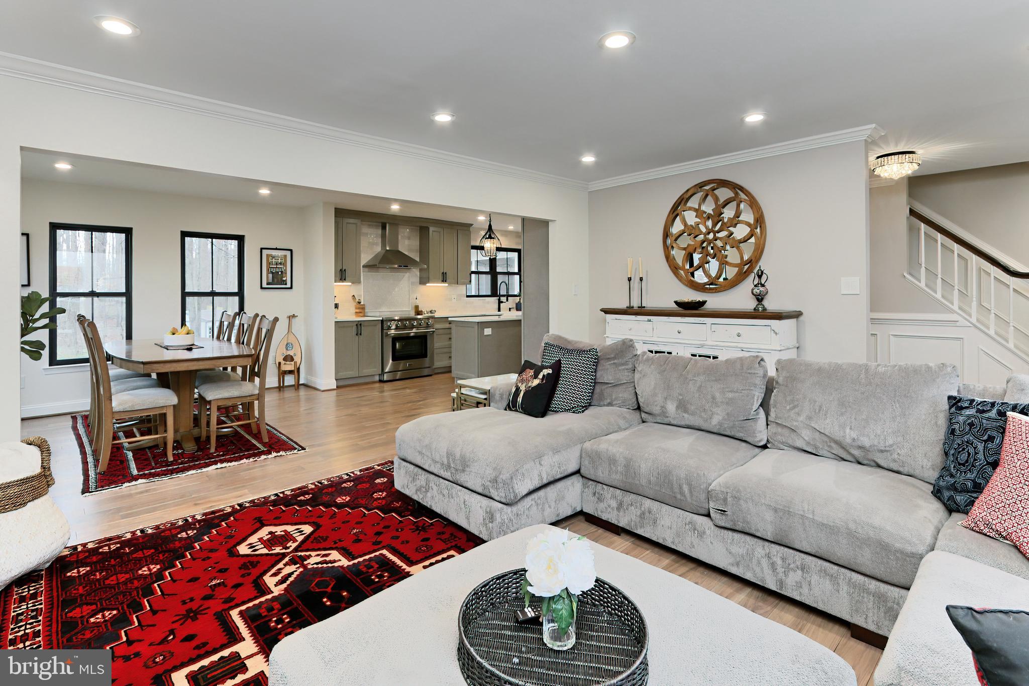 FAIRFAX STATION - Residential