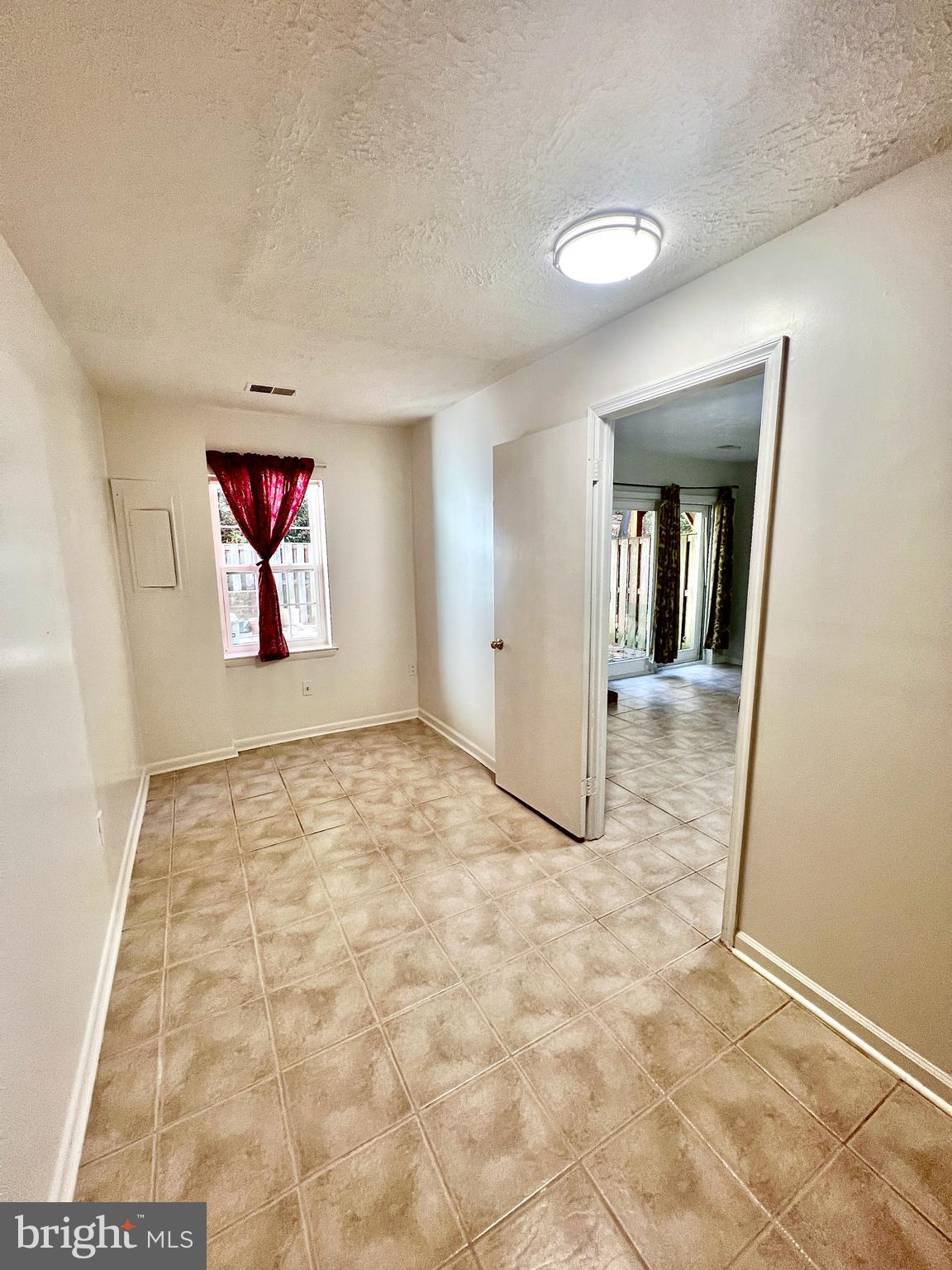 THE VILLAGE PARK - Residential Lease