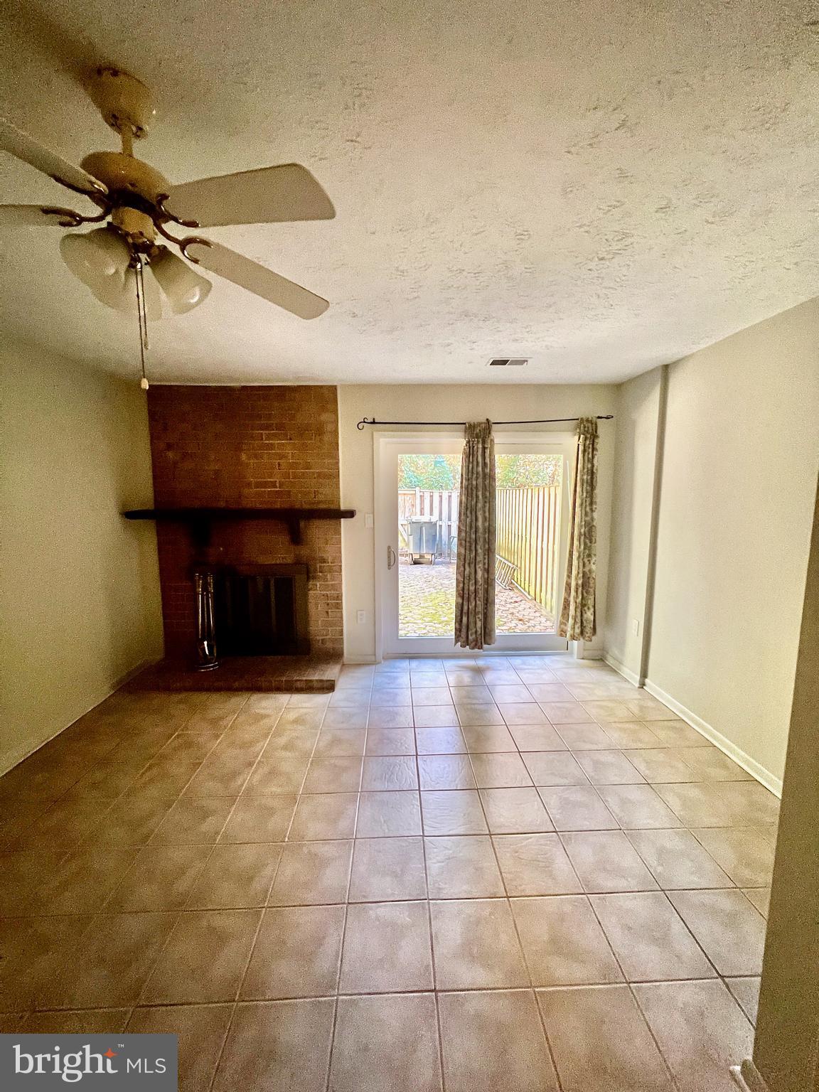 THE VILLAGE PARK - Residential Lease