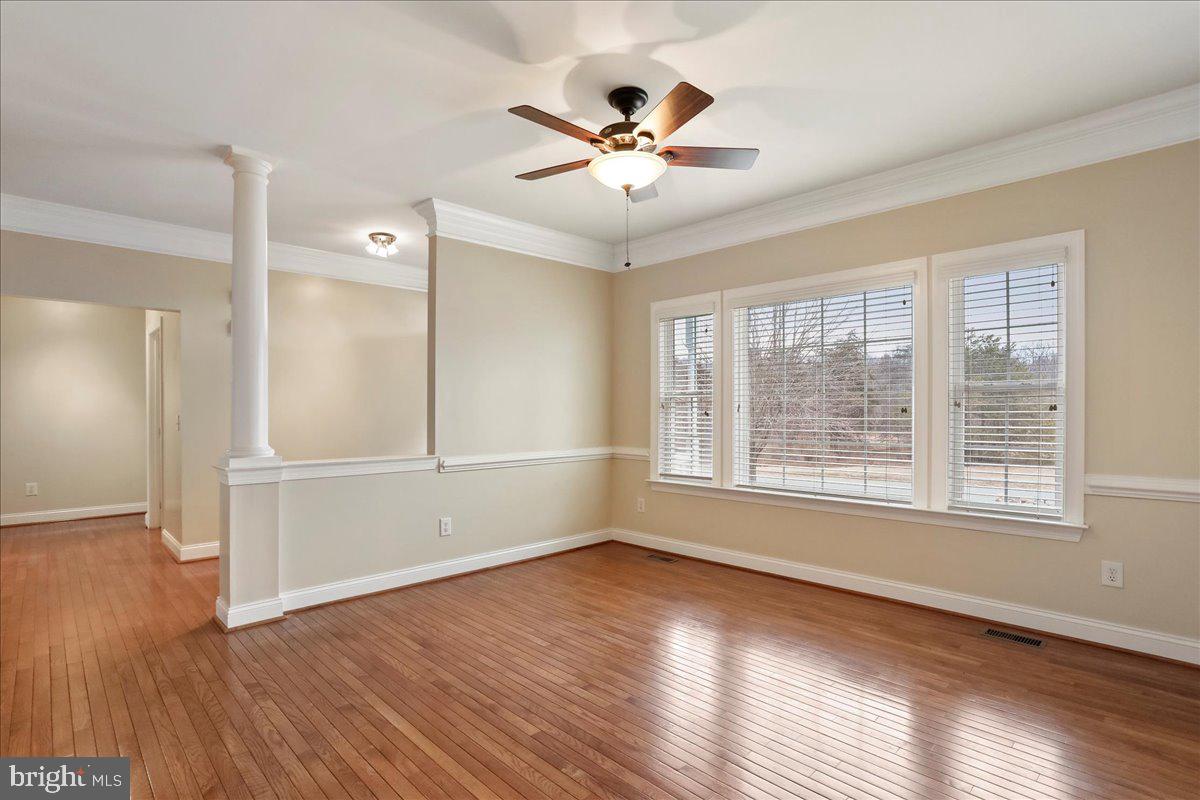 RIVERSIDE ON THE POTOMAC - Residential