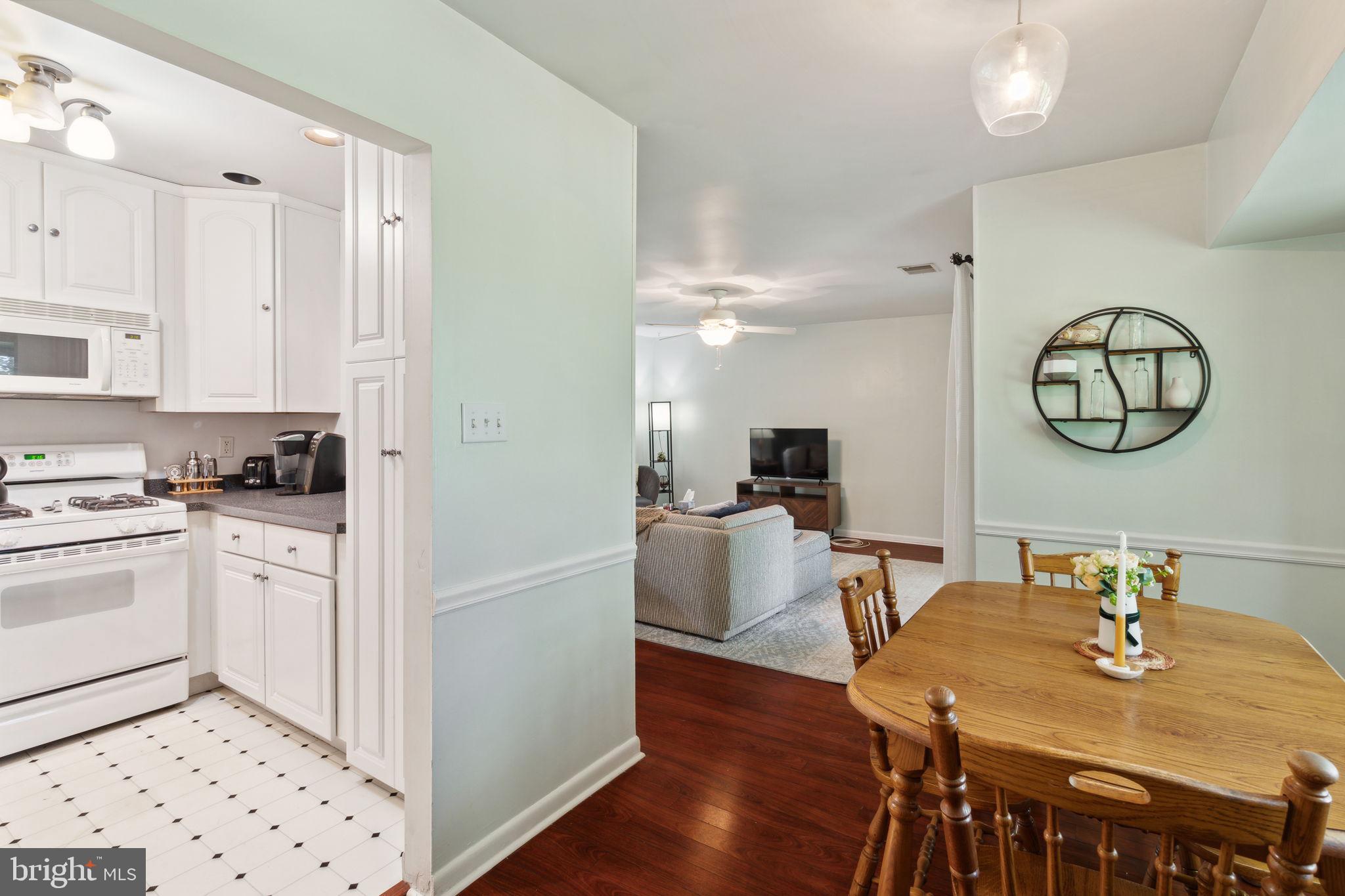 THE MEADOWS - Residential