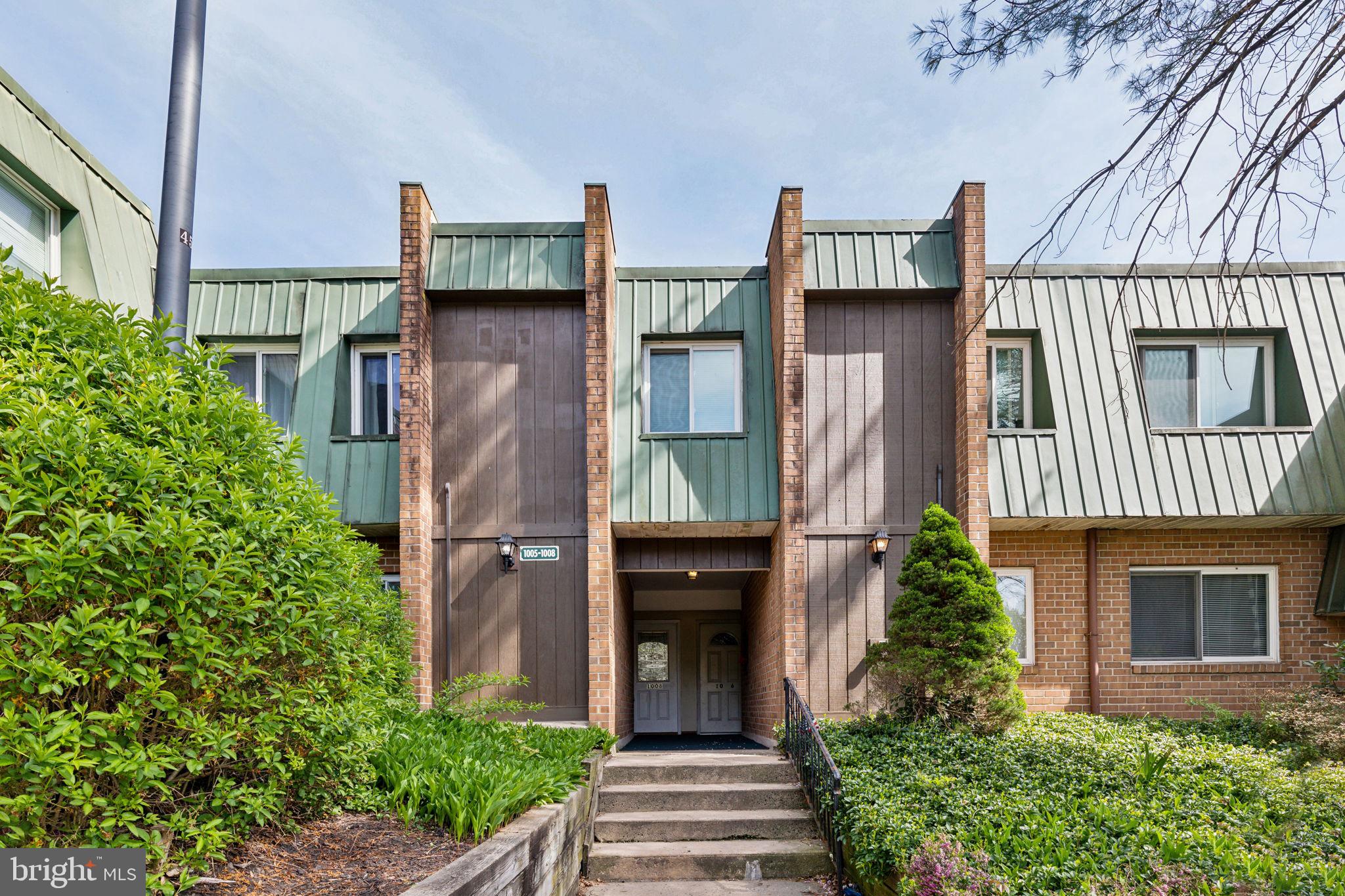 THE MEADOWS - Residential
